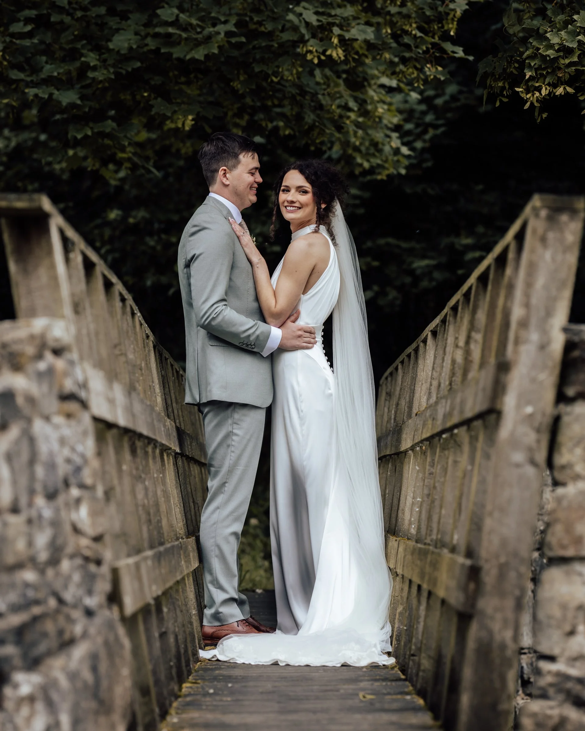 Gisburne-park-estate-wedding-photograph-1782-2.jpg