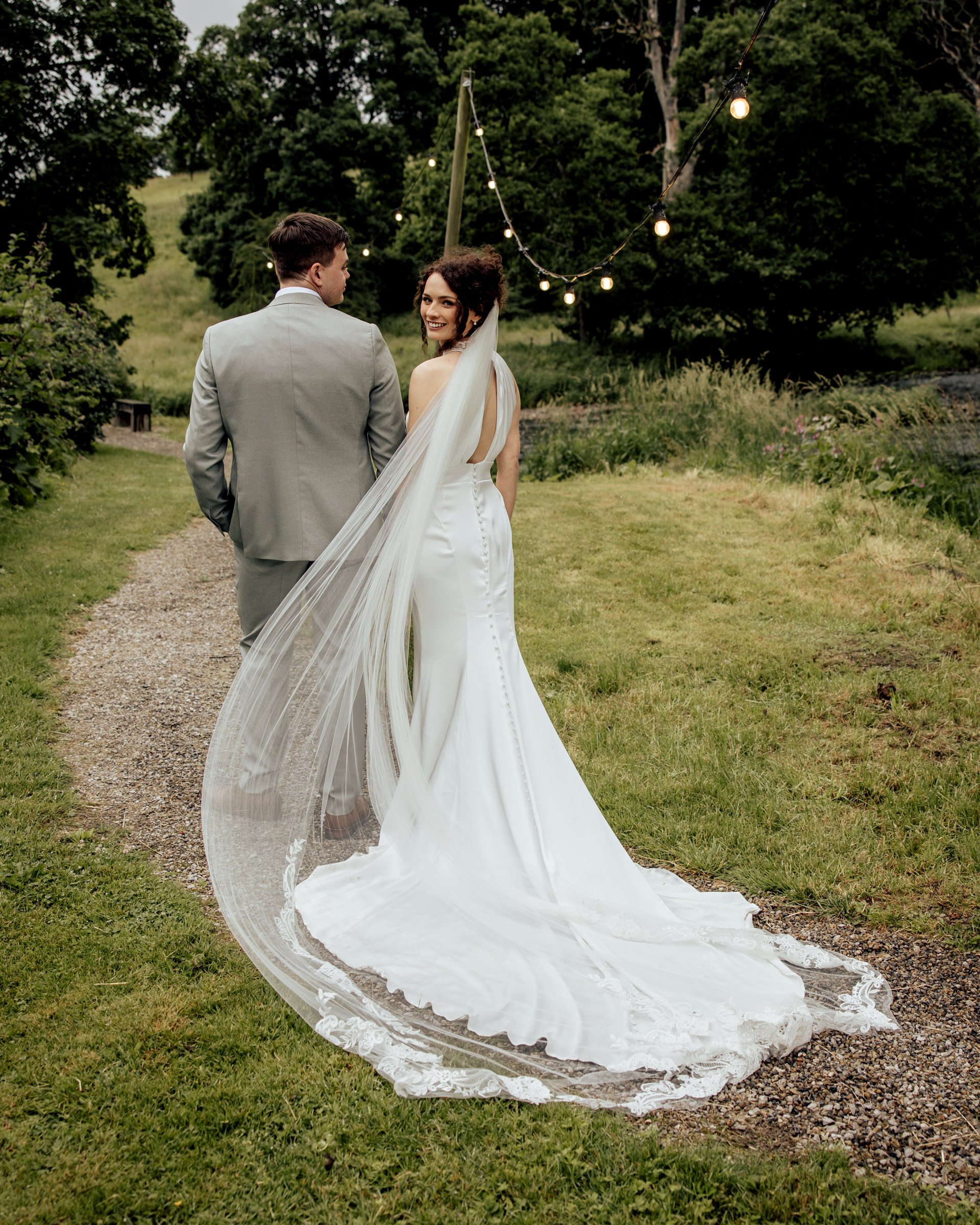 Gisburne-park-estate-wedding-photograph-1797.jpg