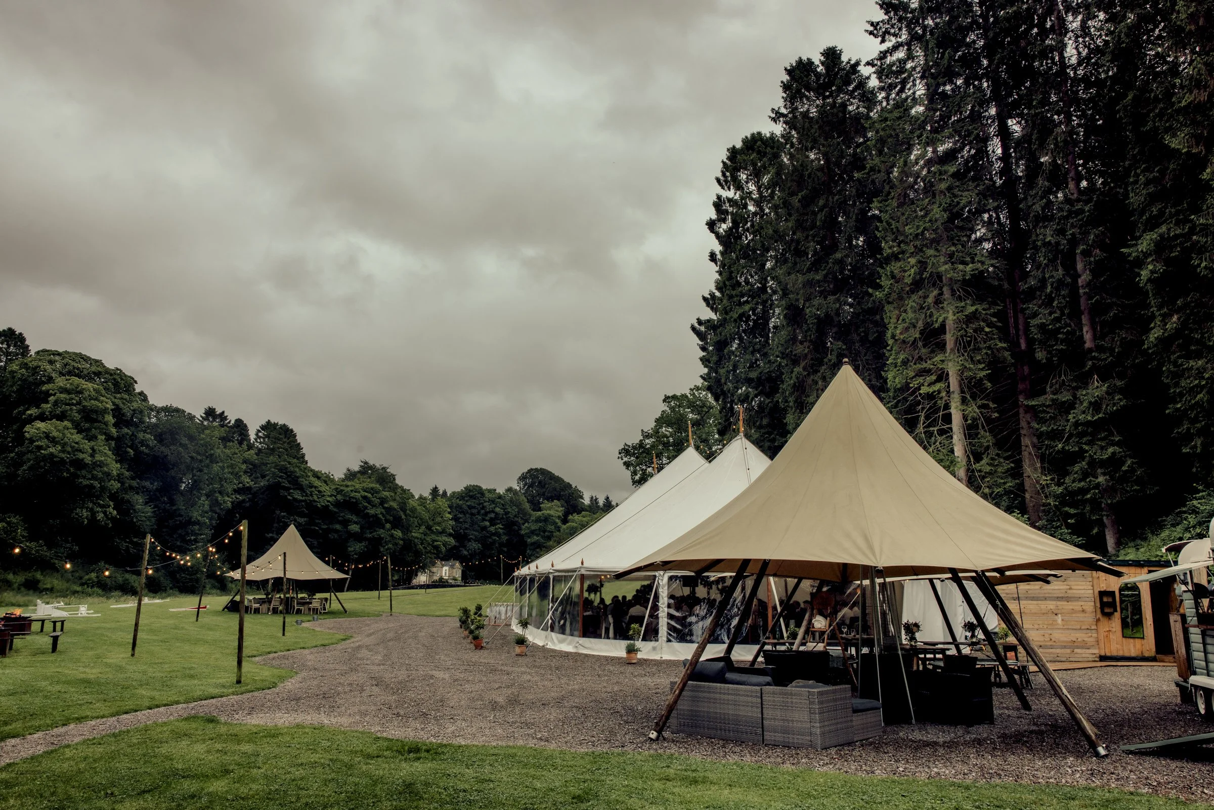 Gisburne-park-estate-wedding-photograph-1981-Edit.jpg