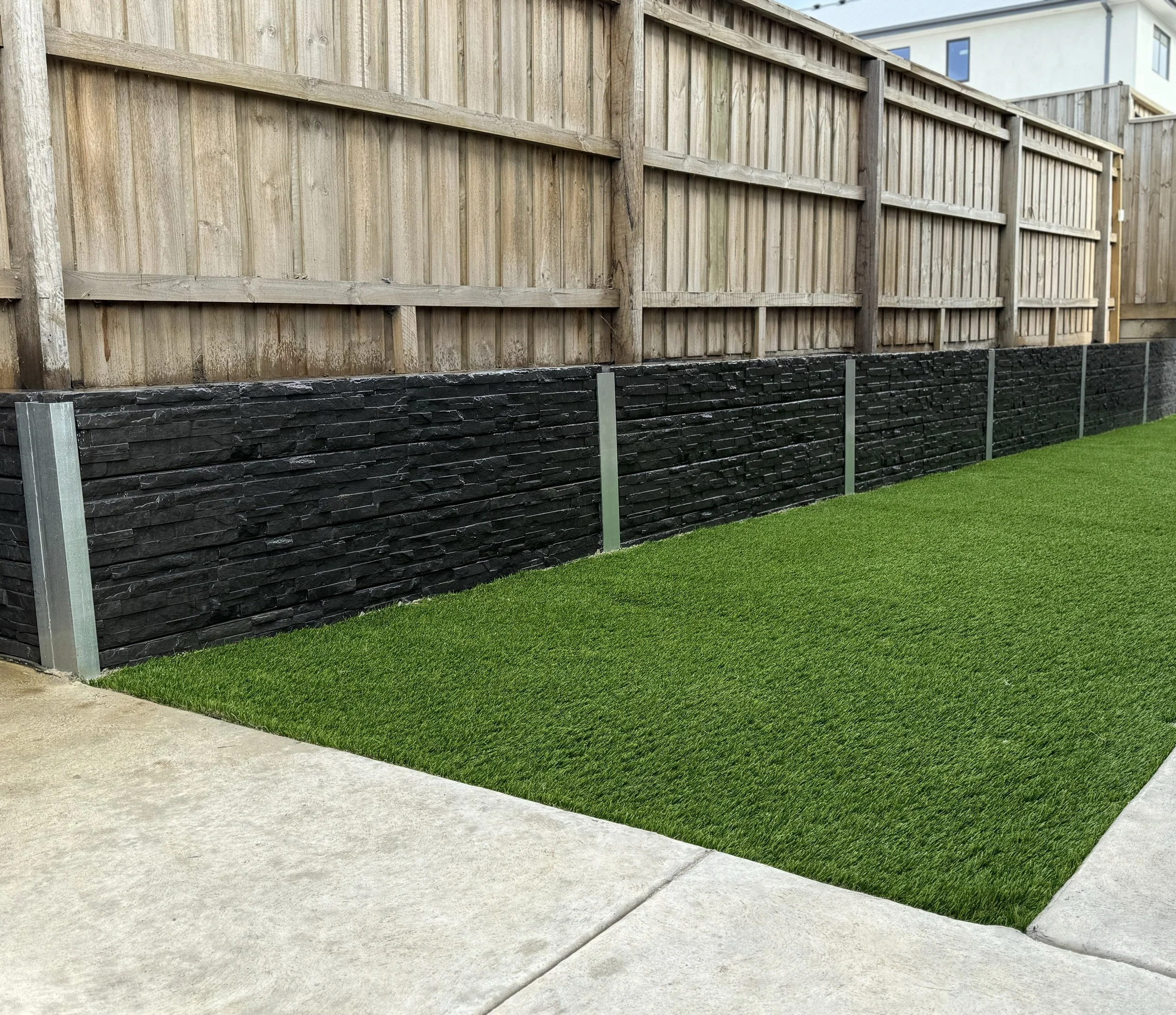 Concrete Retaining Wall