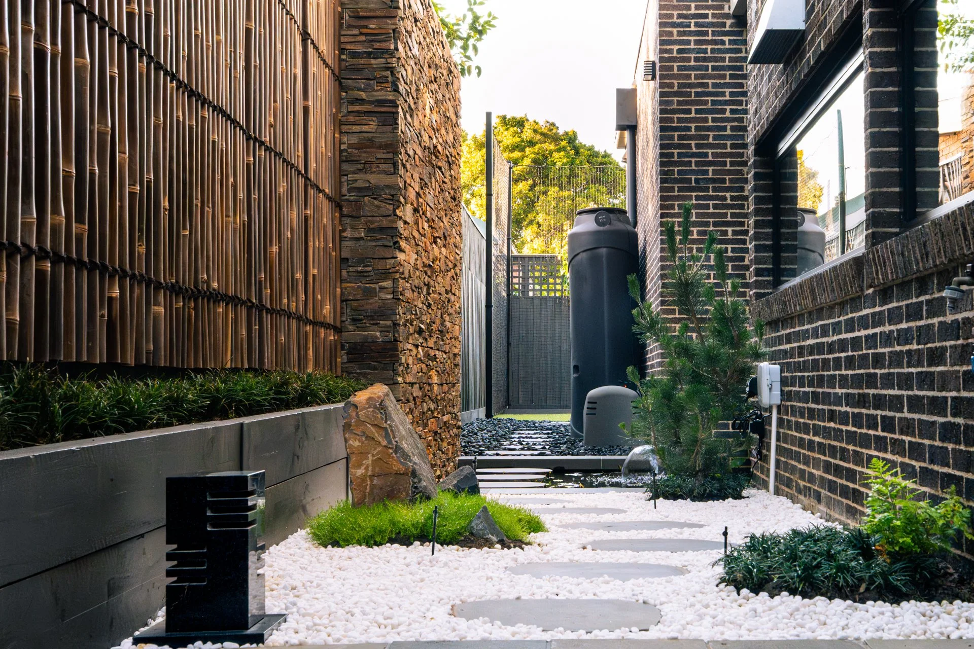 premium landscape construction melbourne (3).jpg