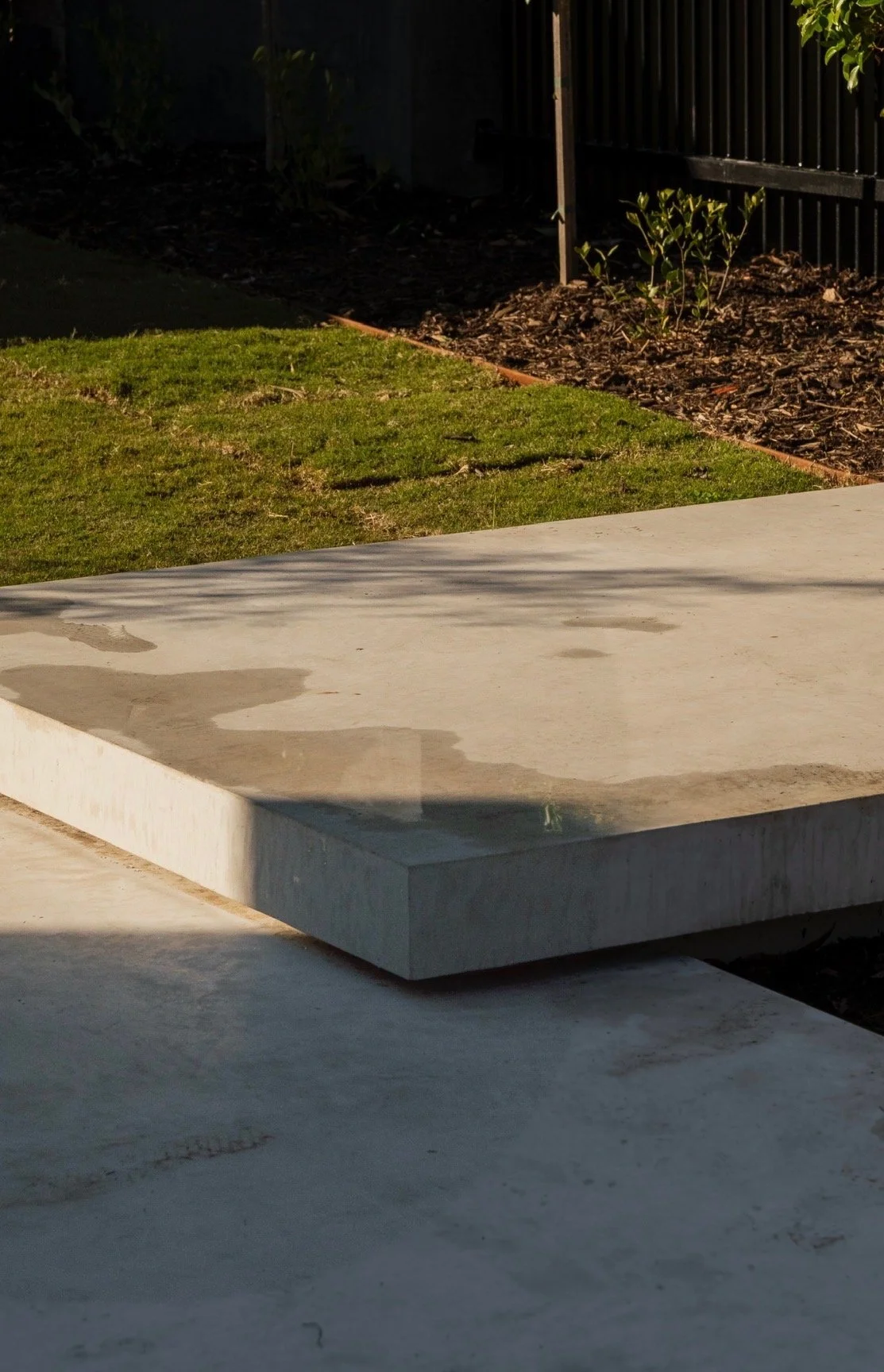 Insitu floating steps