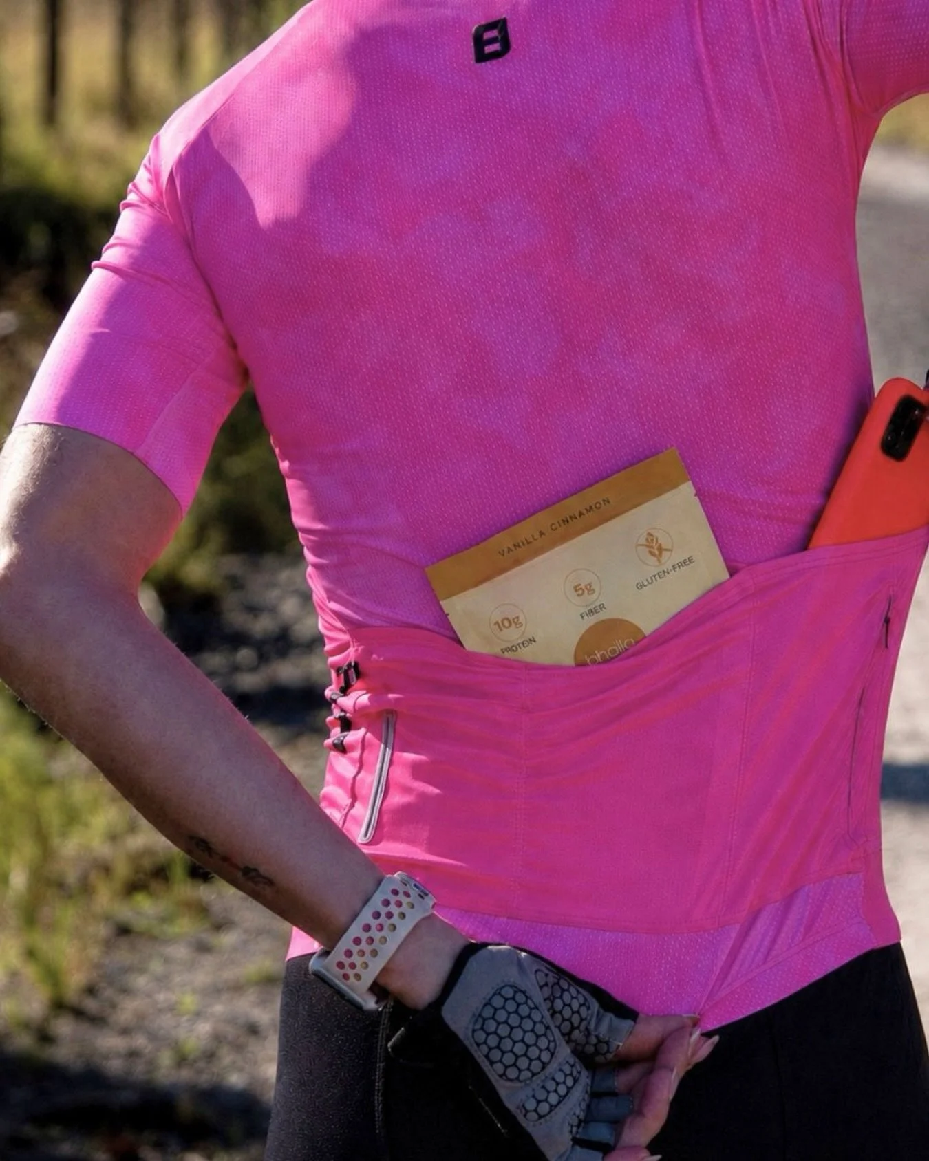 Packed for the ride 🚴🏼

Because the best snacks at the ones you can actually take with you. 

10g protein &bull; 5g fiber &bull; gluten-free &bull; 
dairy-free 

#bhallaprotein #proteindonuts #healthysnacks
