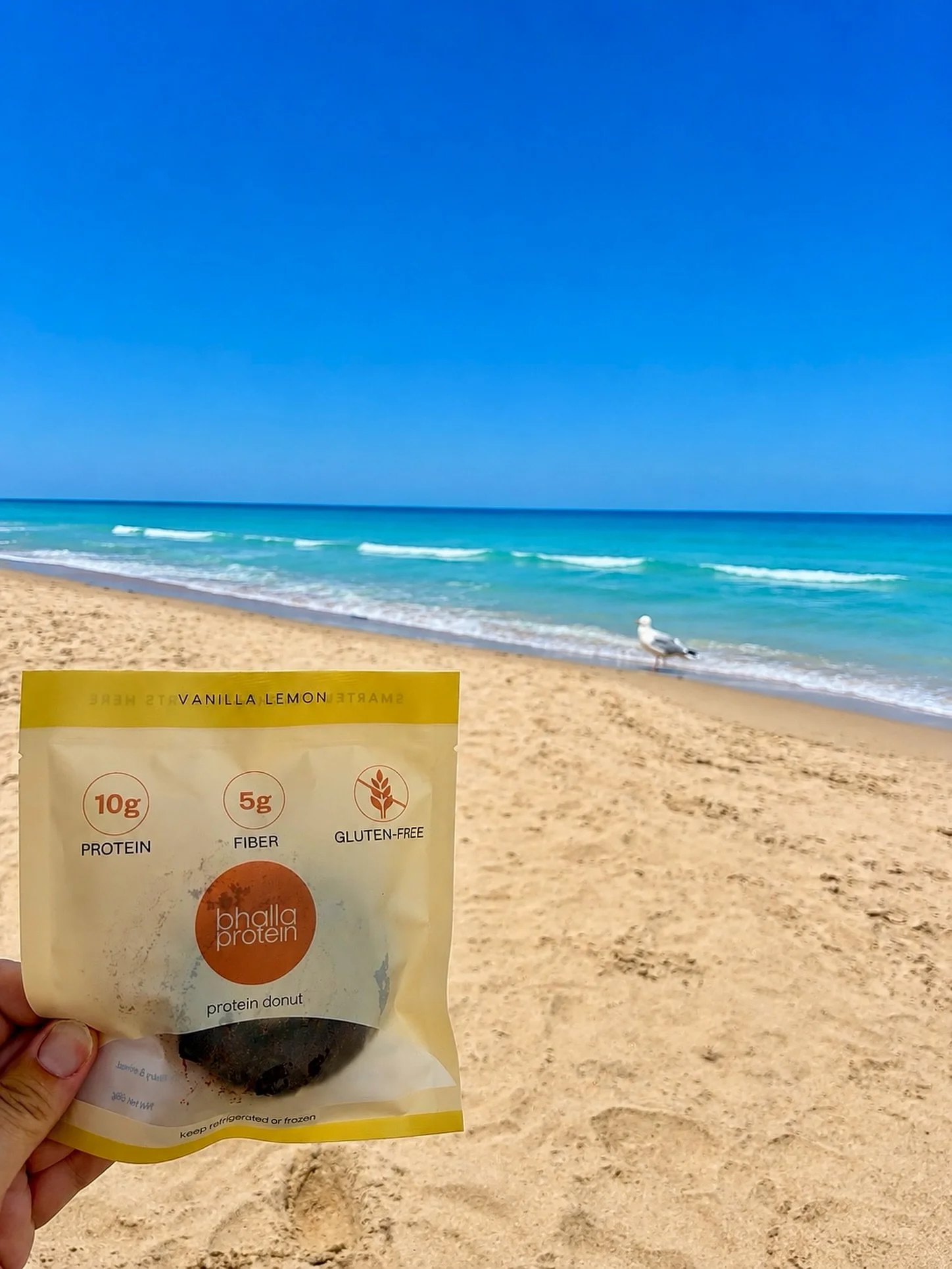 Beach days are better with snacks. ☀️🌊

Bhalla Protein goes where you go - beach days included.

10g Protein &bull; 5g Fiber
Gluten-free &bull; Dairy-free

One less thing to think about when hunger hits. 😉

#bhallaprotein #proteindonuts #healthysna