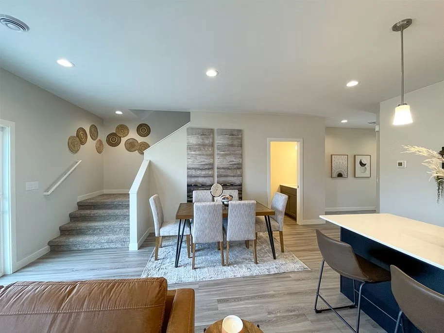 Ridge Creek Townhomes are now available for rent in Sioux Center, Iowa. These modern townhomes are part of the new Ridge Creek development, conveniently located at the corner of 13th Ave SE and 410th Street near the golf course. Options include both 