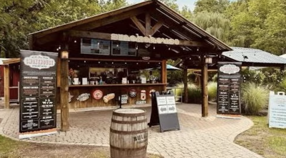 New to Newcomers Family-Friendly Happy Hour!