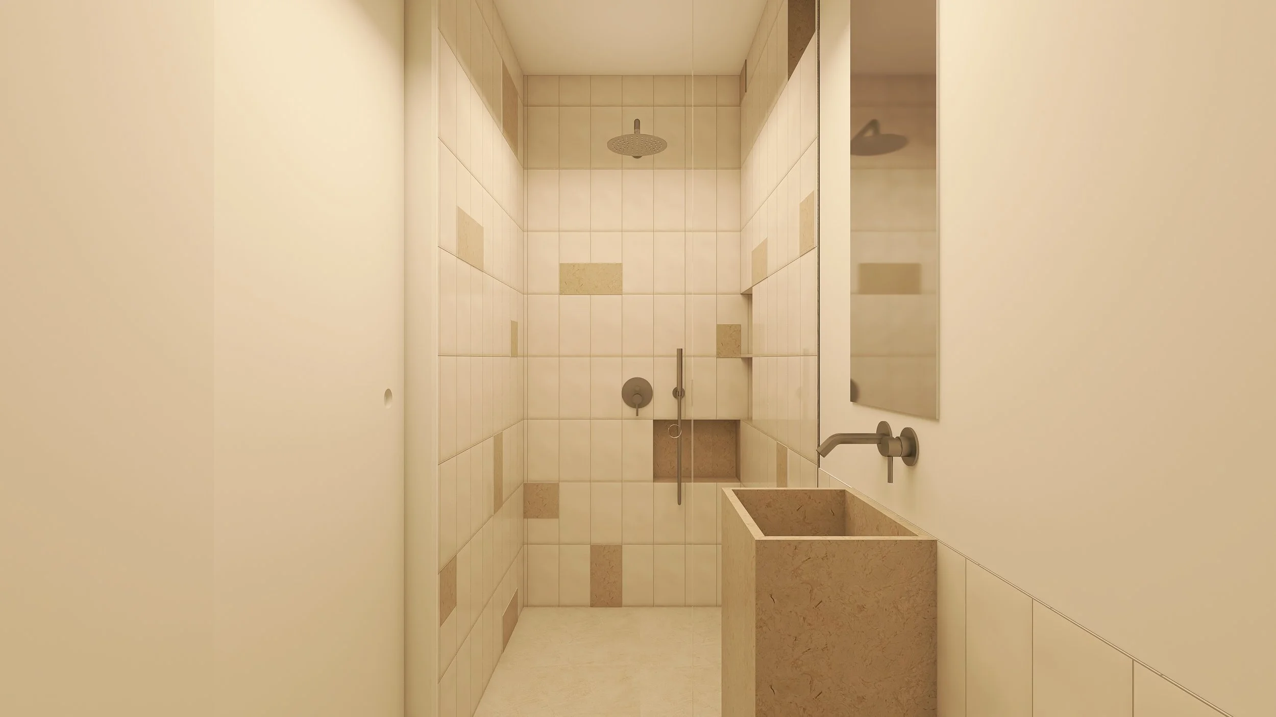 Chuveiro com teto de ducha e parede de azulejos bege e branco, pia de pedra e espelho na parede.