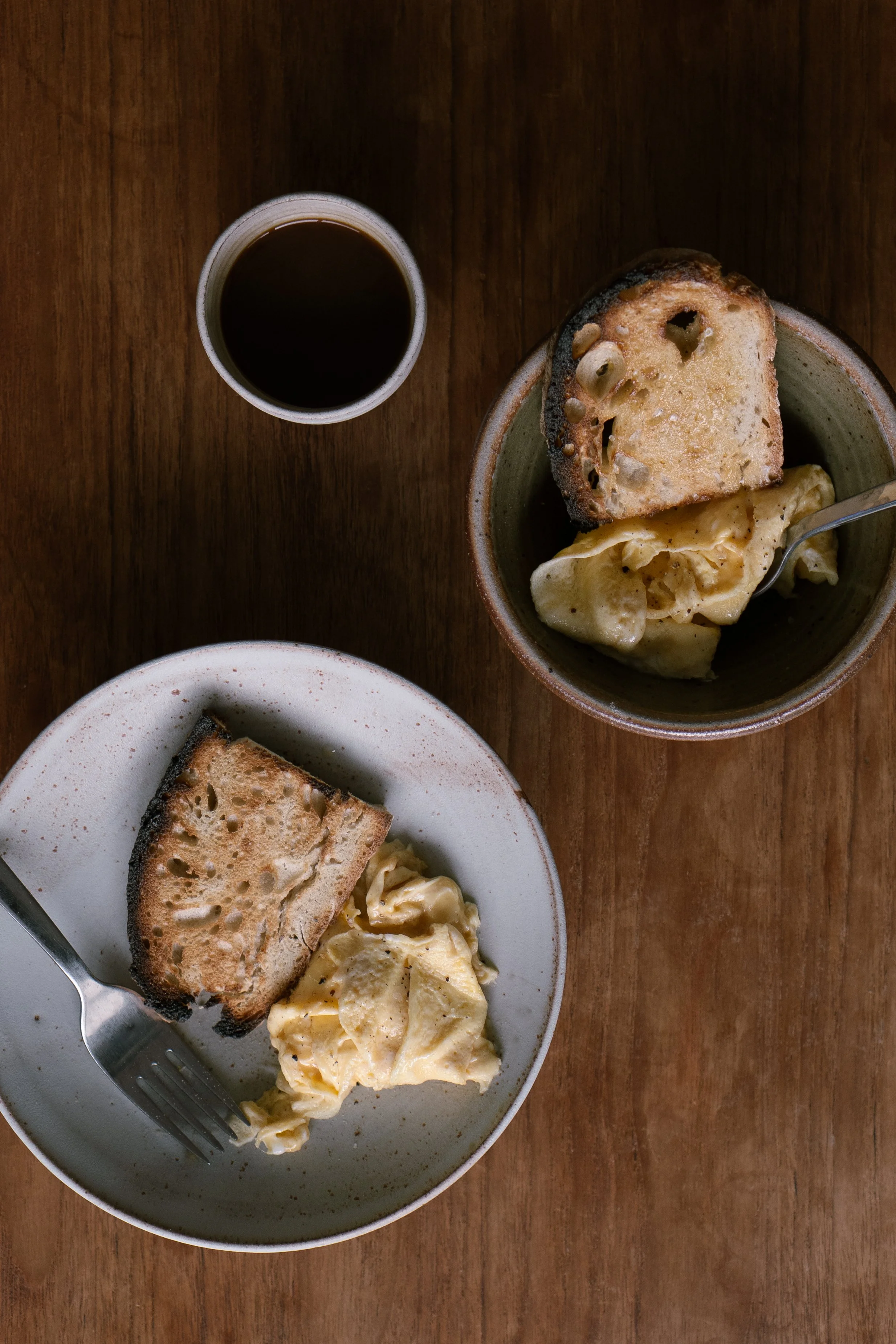 Food photography, moody breakfast 