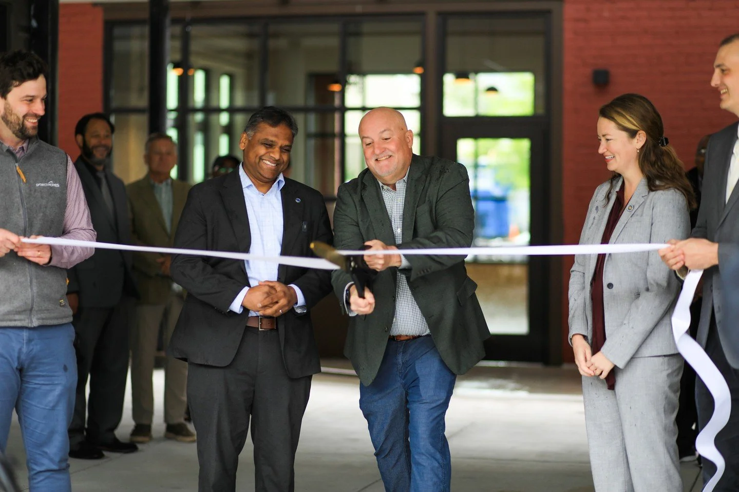 Last Monday, the project:HOMES team was joined by Richmond Mayor Danny Avula, local officials, Phil Cunningham (Virginia Housing), and Cassidy Rasnick (Virginia Department of Housing and Community Development) to officially celebrate our newest apart
