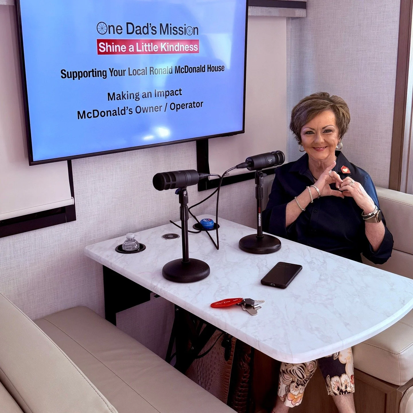 Almost nobody realizes this happens at the checkout counter.

A cashier asks a simple question.

&ldquo;Would you like to round up?&rdquo;

Most people think it is just spare change.

But those few cents have helped raise millions of dollars for fami