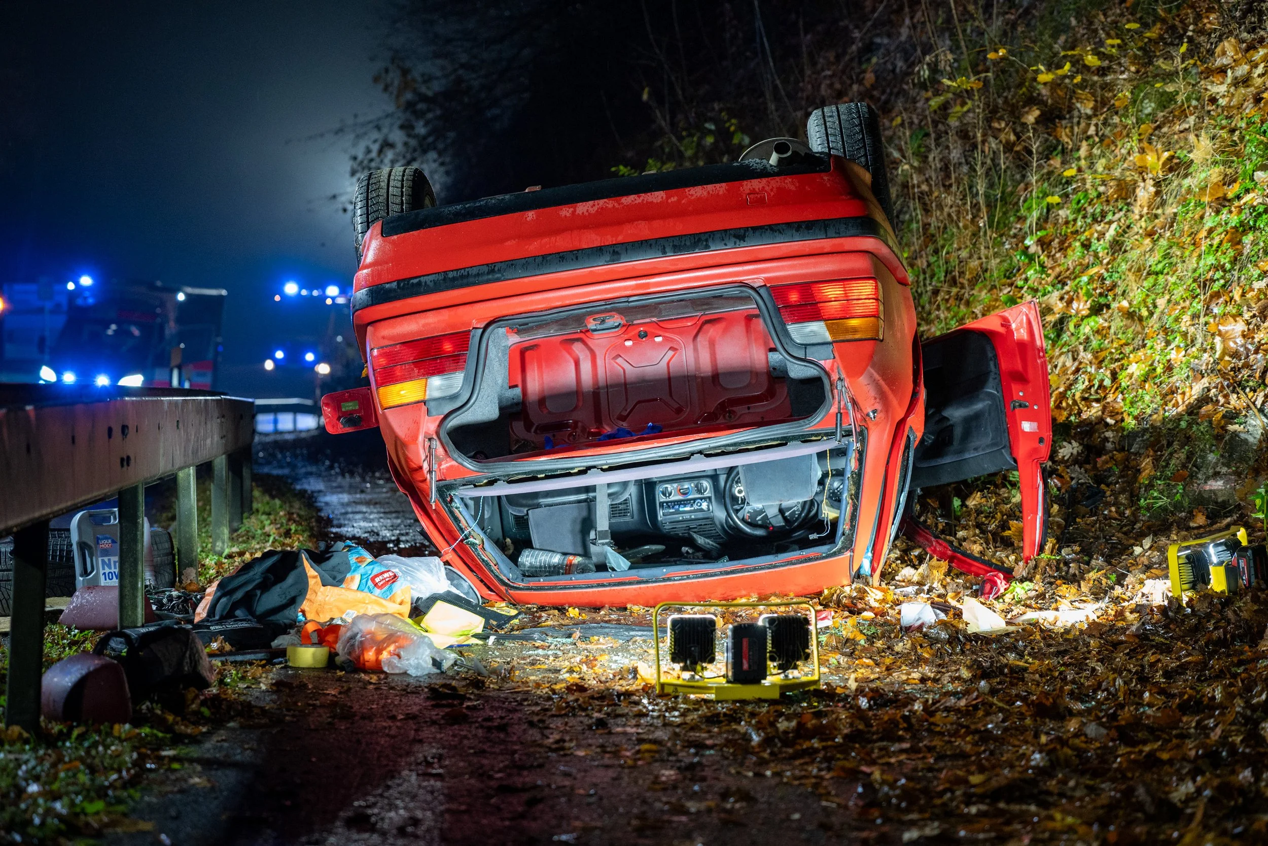 Pkw überschlägt sich auf der B7 bei Isserstedt