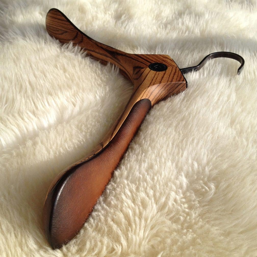 le-cintre-w-alexandre-wielgus-objets-d-art-jeremie-lopez-05.jpg