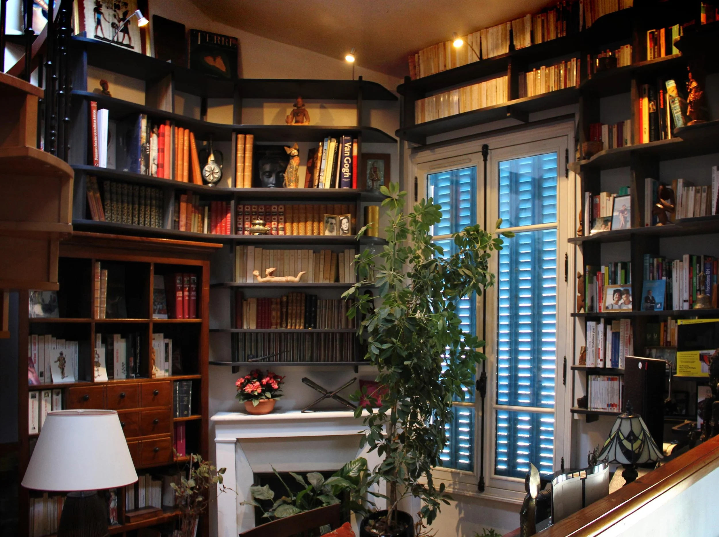hegoa-bibliotheque-bureau-design-interieur-jeremie-lopez-06.jpg