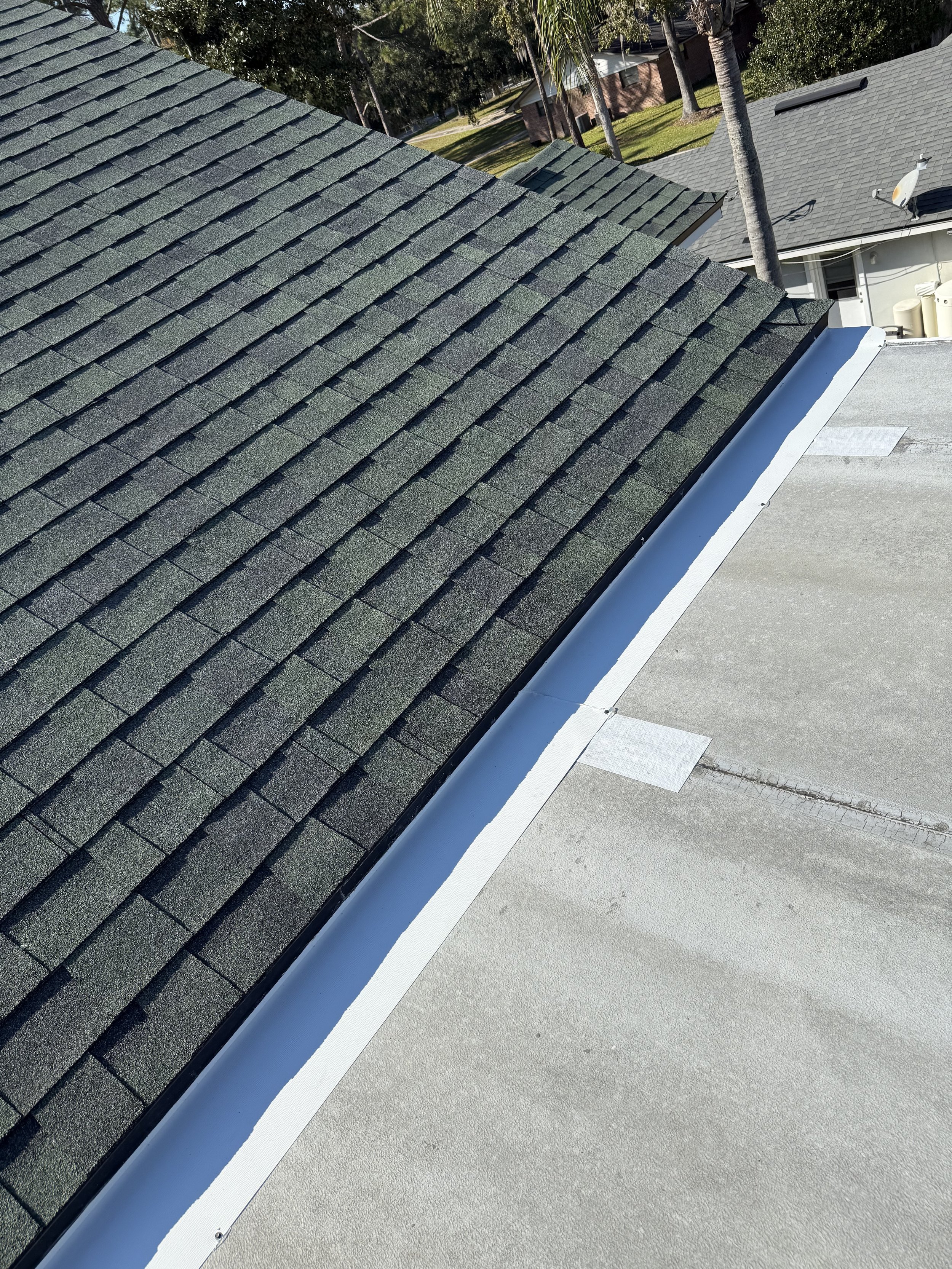 Flashing and Leaking Composite Roof Service