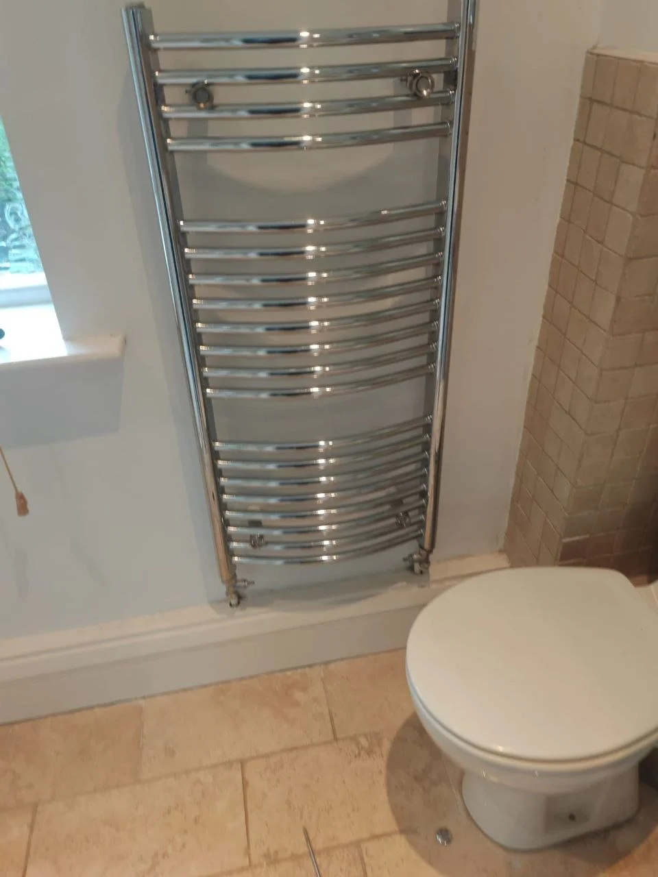 hartstead-homes-bathroom-reno-before.jpg