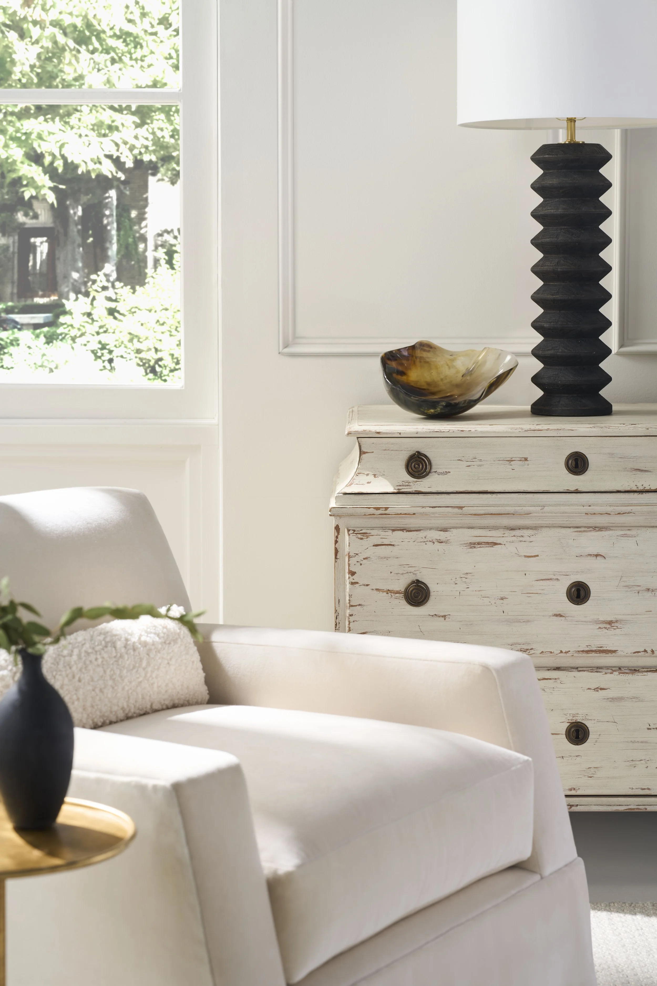 Alexandre Nightstand