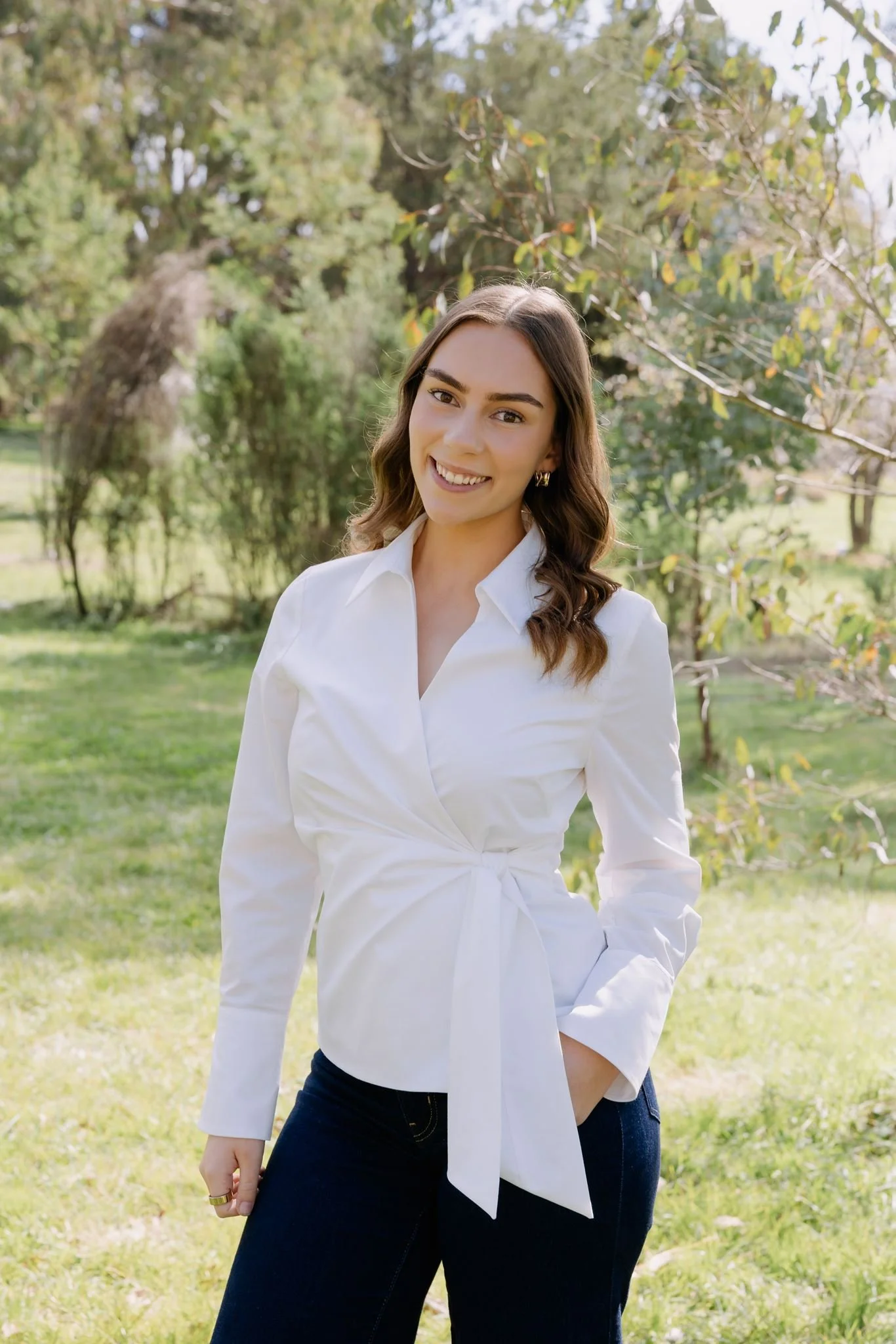 Elodie Scott, Receptionist