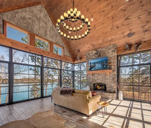 Classic Lake Keowee Screened Porch overlooking Lake