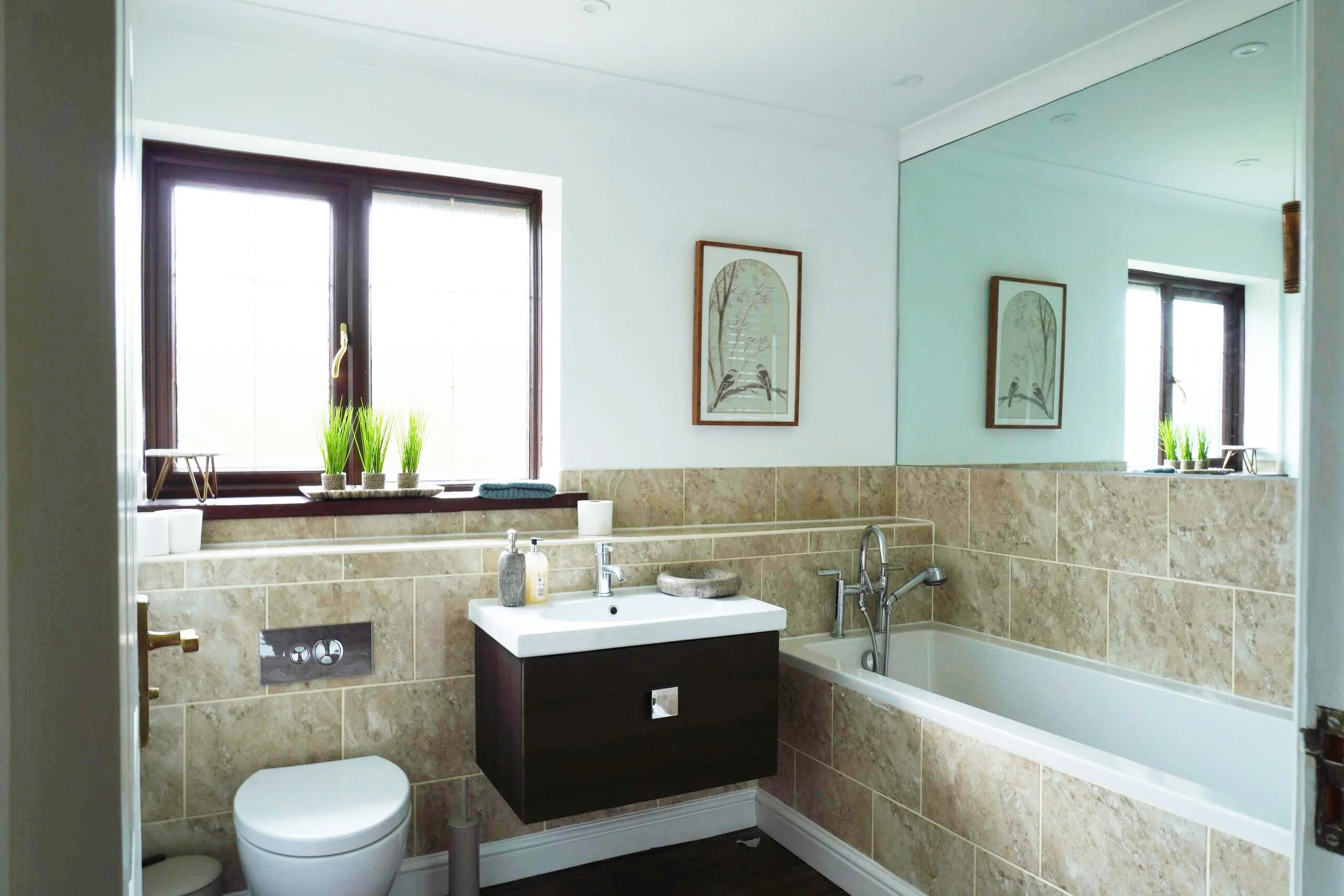 Bathroom 1 copy.jpg (Copy) (Copy) (Copy) (Copy) (Copy) (Copy) (Copy)