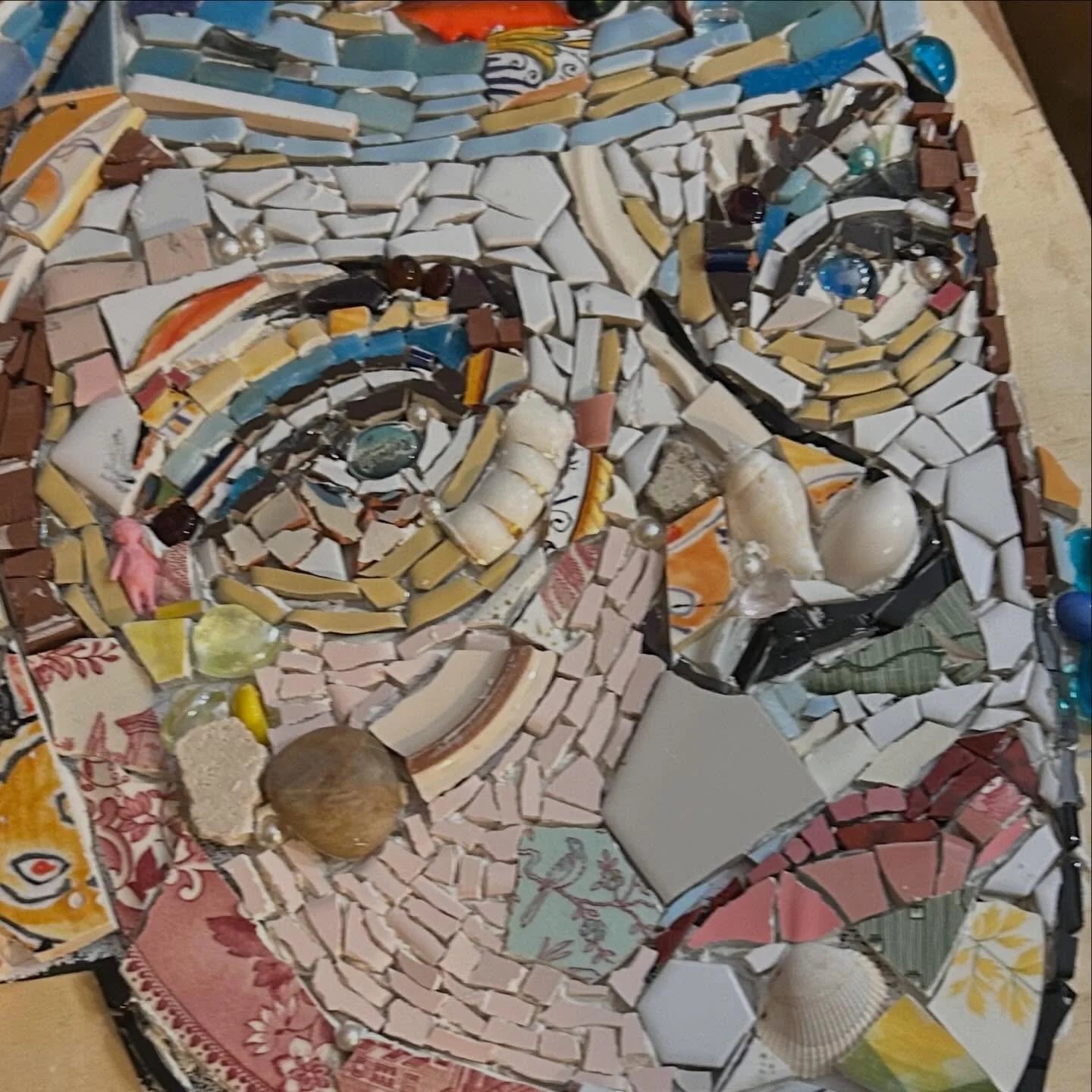 Working on a non de script portrait that has unfortunately turned into a resemblance of skank ass bondi