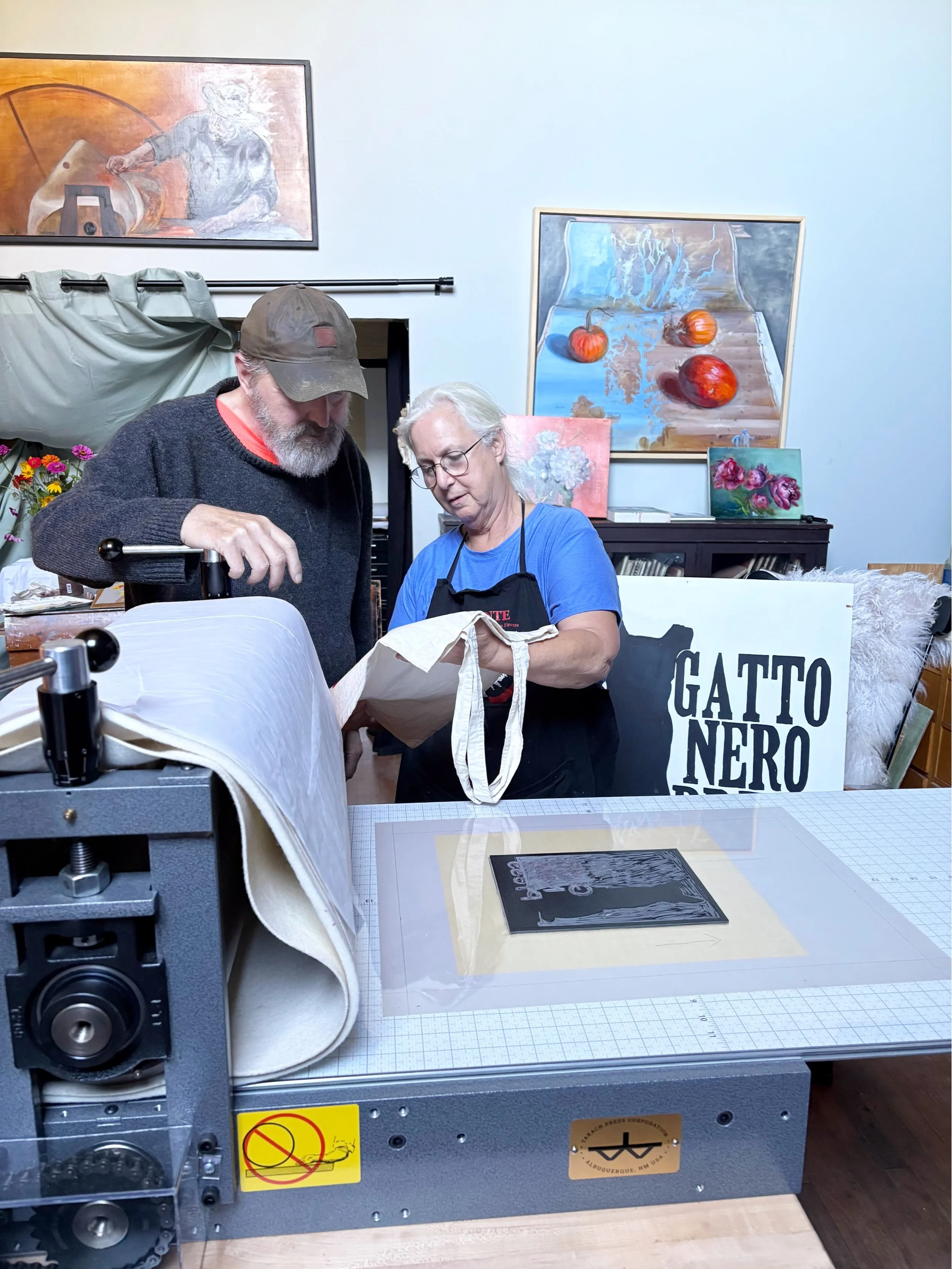 I'm happy to be a part of Power Loop 16 for next weekend's @vermontcraftscouncil OPENSTUDIOS Oct 3-4  participants include:
#99 Gato Nero Studio ( Bill and Kim Darling)
#100 Hail Mary Mosaics (Mary Tapogna)
#101 Larry Golden Studio (Larry Golden). #1