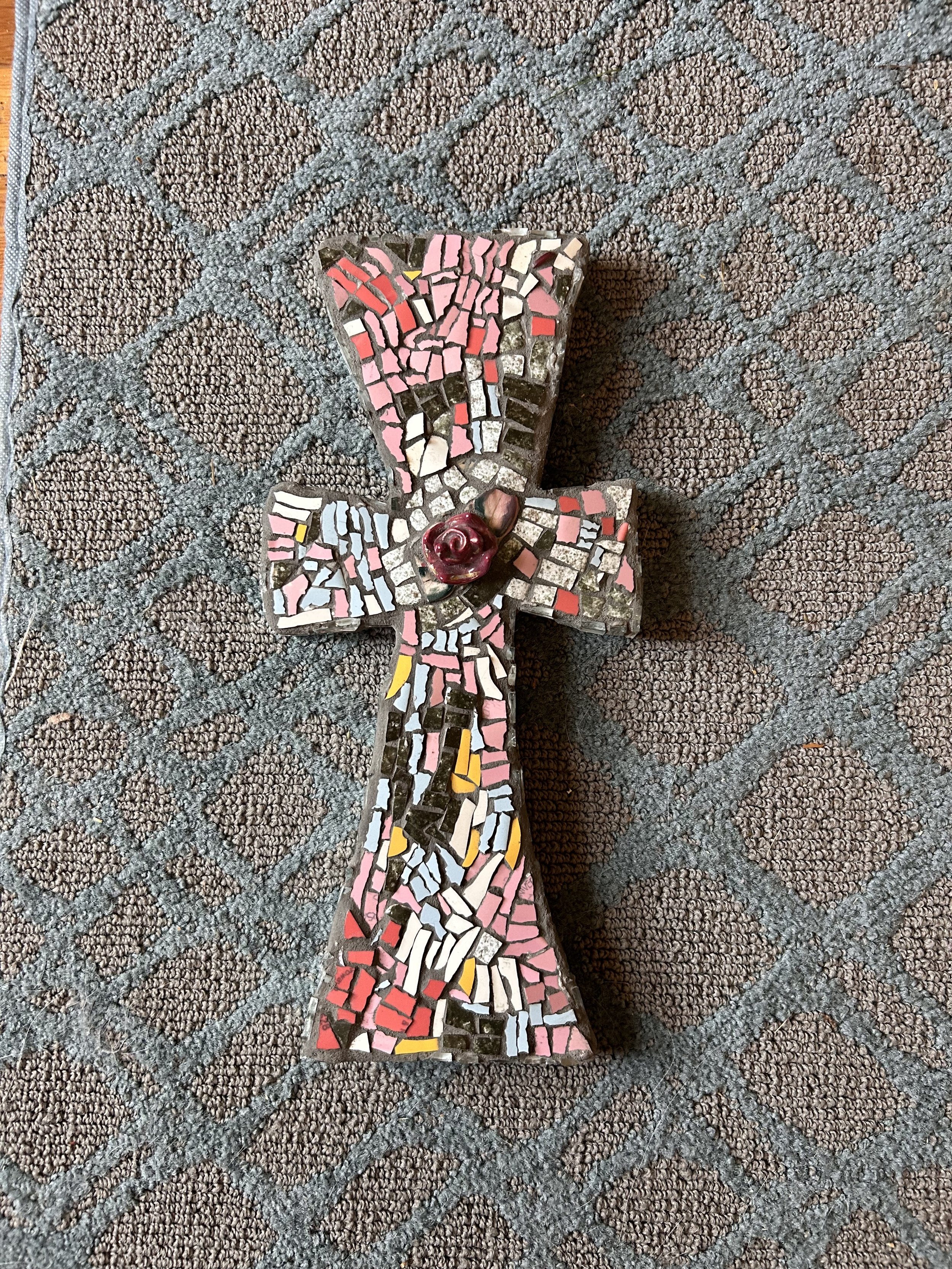 Ceramic Rose
7"w x 13"h          195.