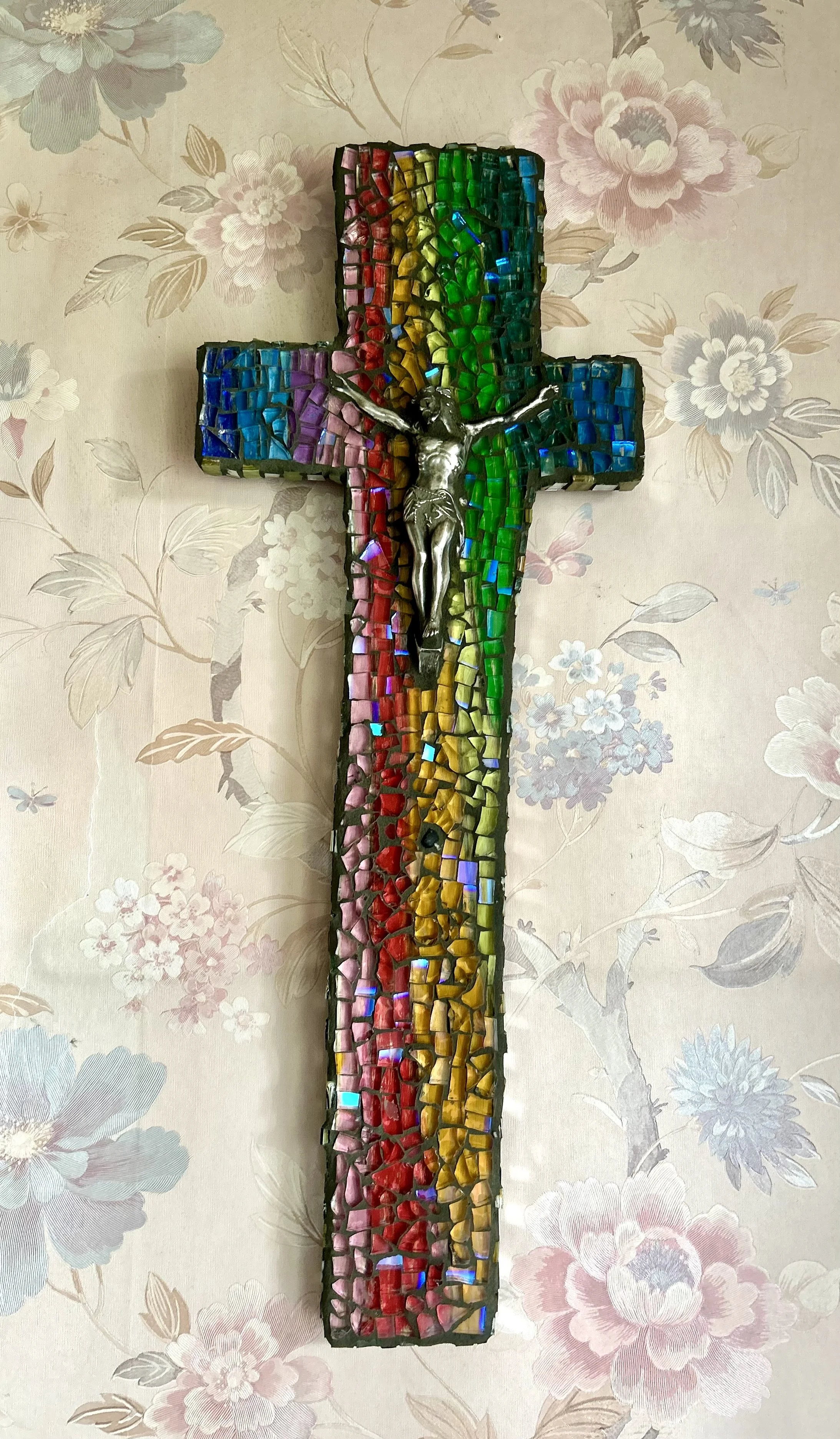 Rainbow Jesus
8 1/2"w x 20"h    325.