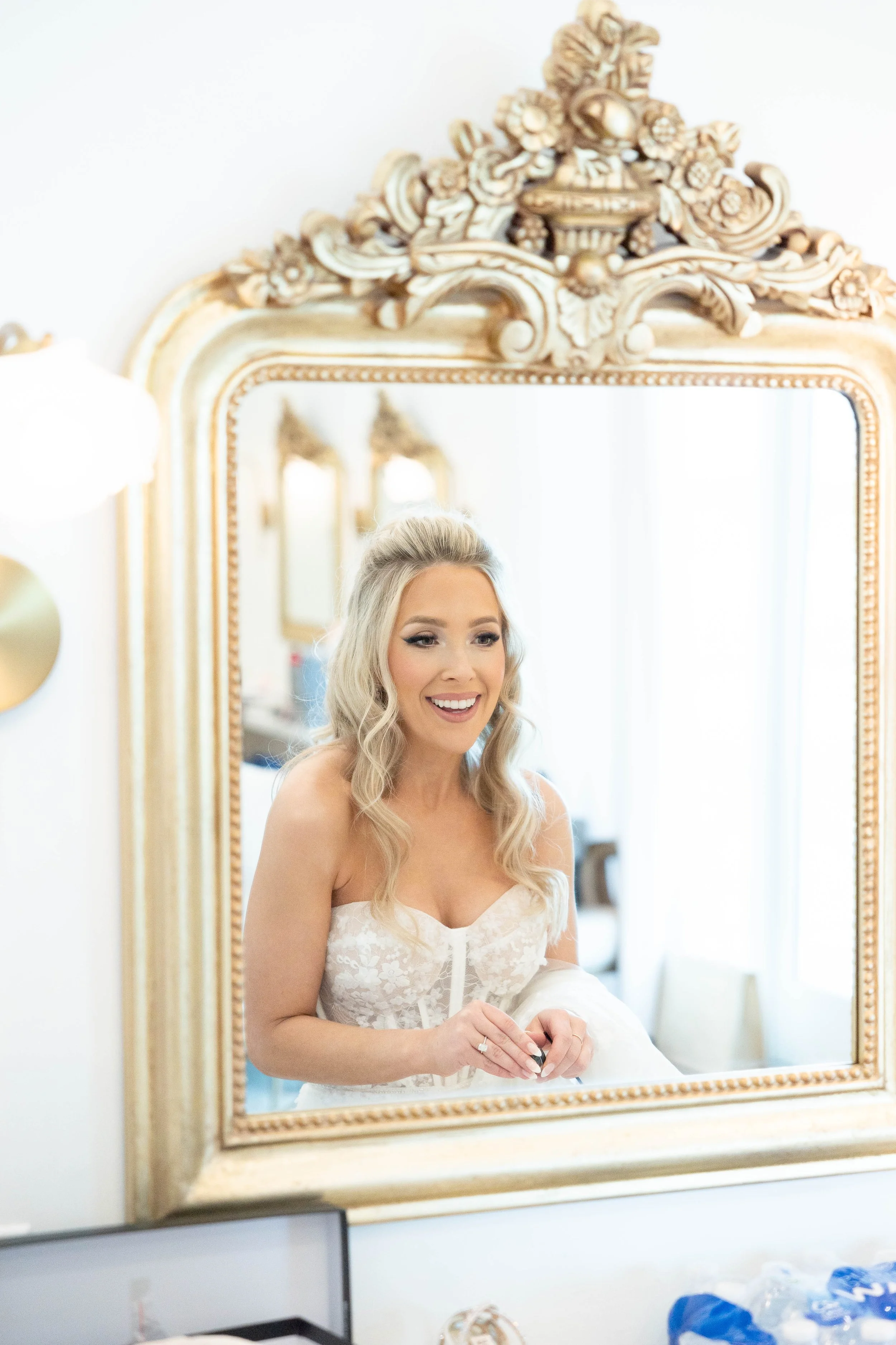 Ashley & Jonathan_A Getting Ready-29.jpg