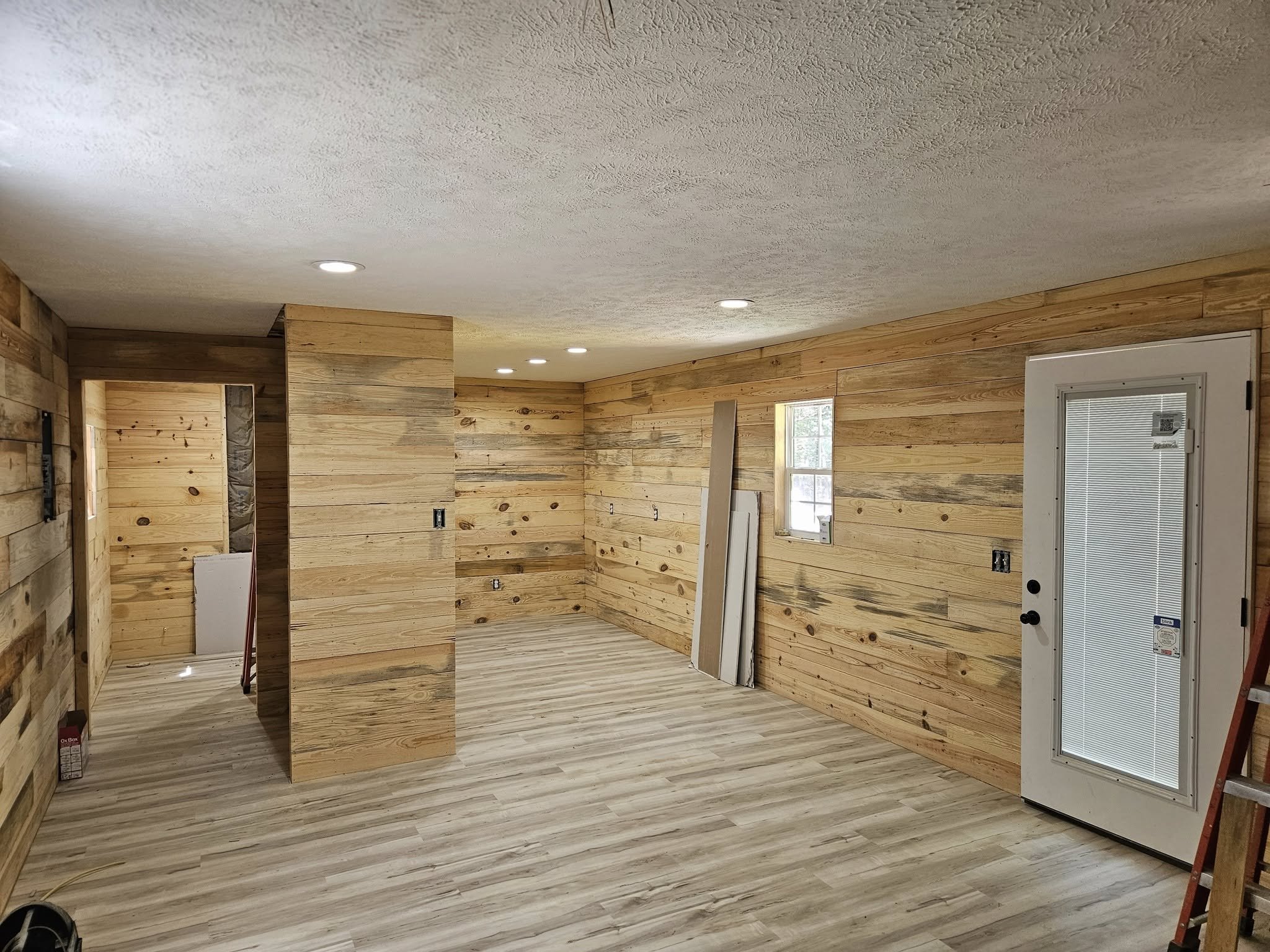 Marty Cantrell Cabin.jpg
