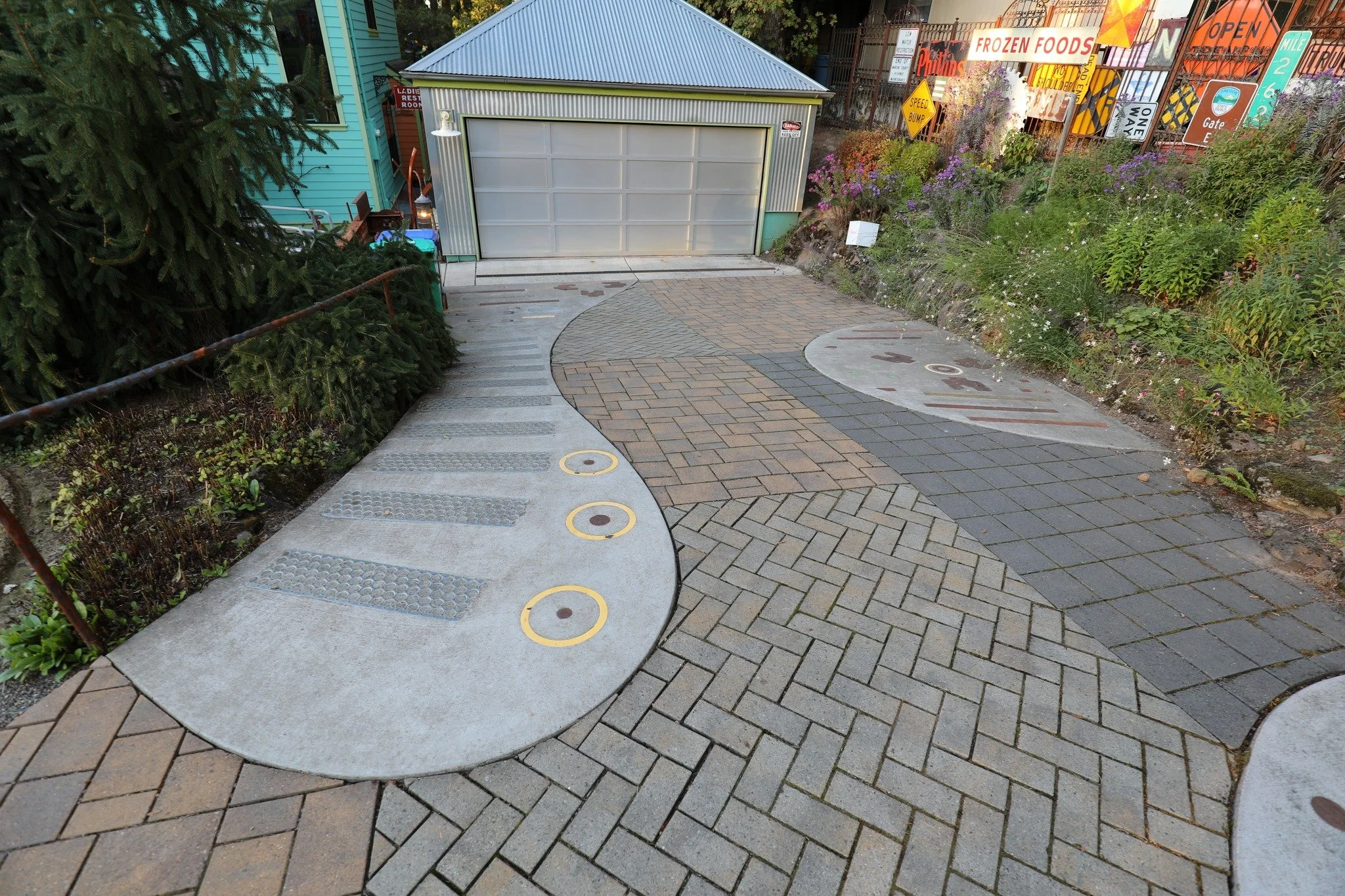 When a client brings big ideas (and their own scrap metal!) we say let&rsquo;s build it.
A multi-pattern, multi-material, totally custom driveway that pushed boundaries and paid off in a big way.
 #pavingpattern #drivewayinspo #eclectichome #salvage 