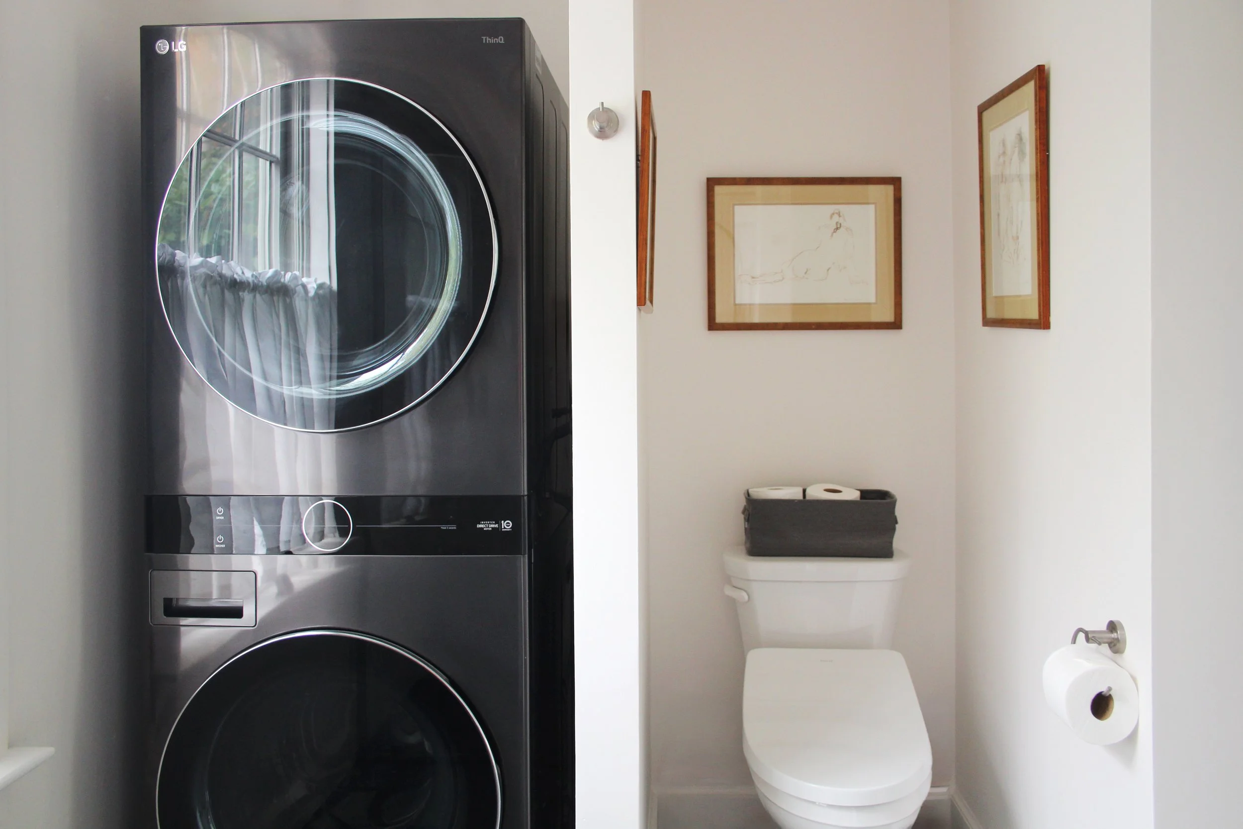 bathroom_1_9921_edit.jpg
