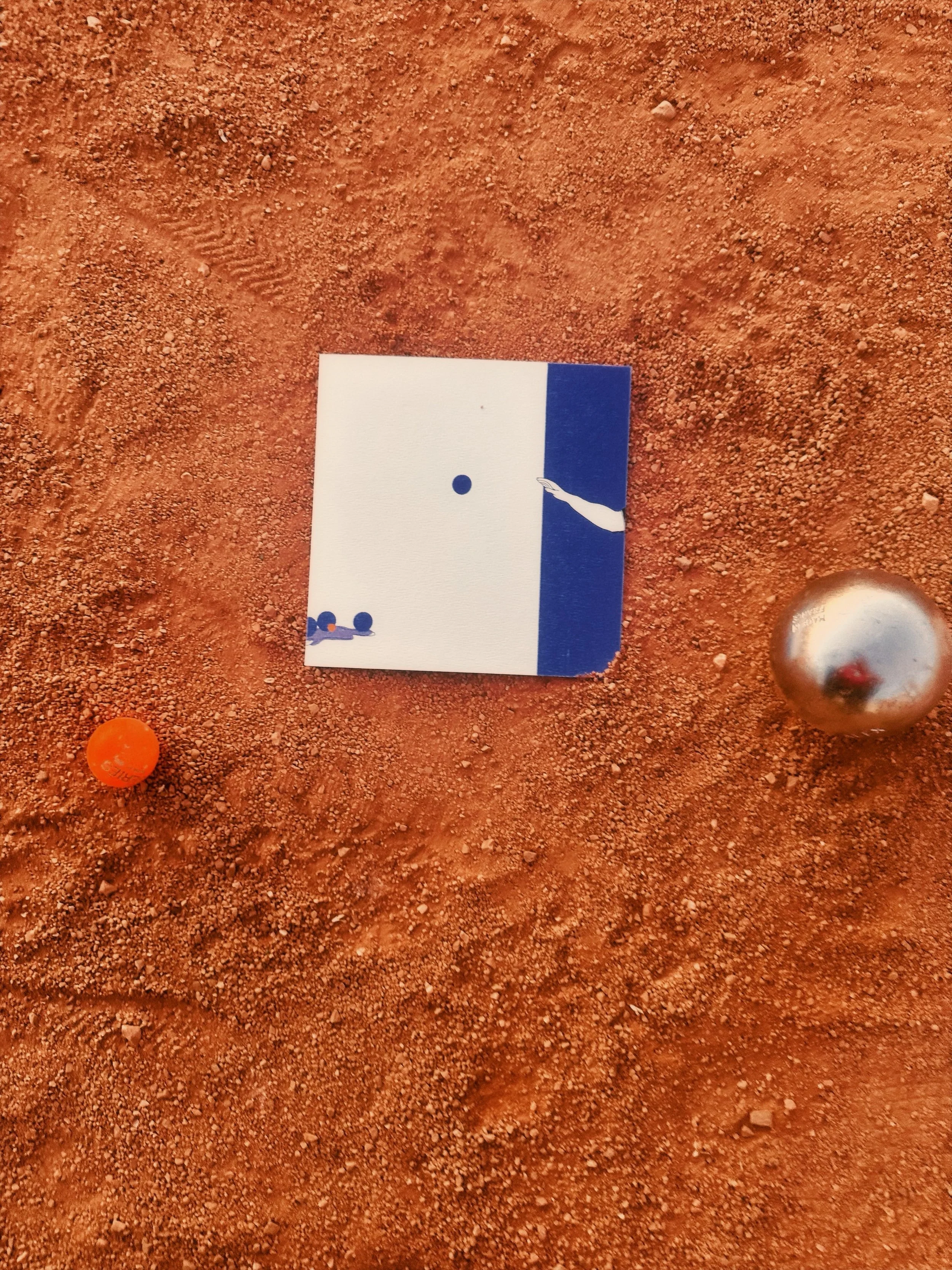 Une partie de pétanque