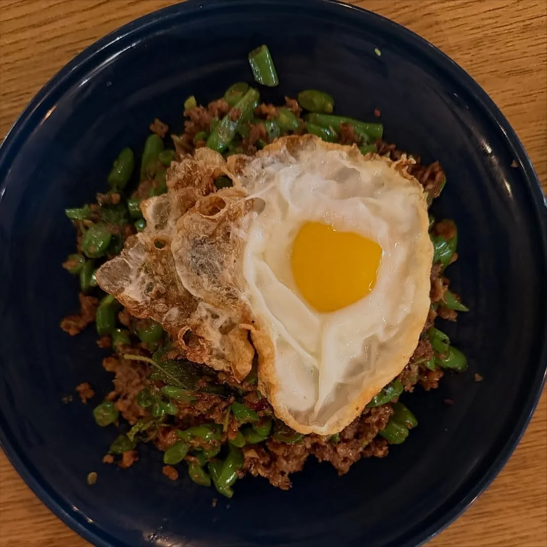 Zaab Zaab-Vegetarian krapow with string beans.jpg