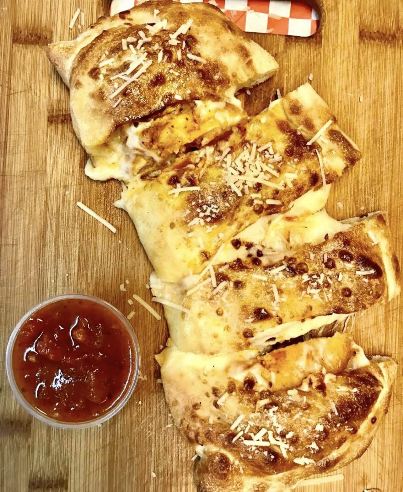 Yummy Pizza-food-1.jpg