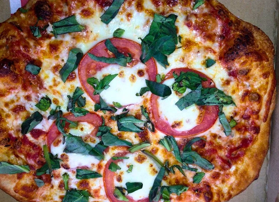 Yummy Pizza-food-3-fx.jpg