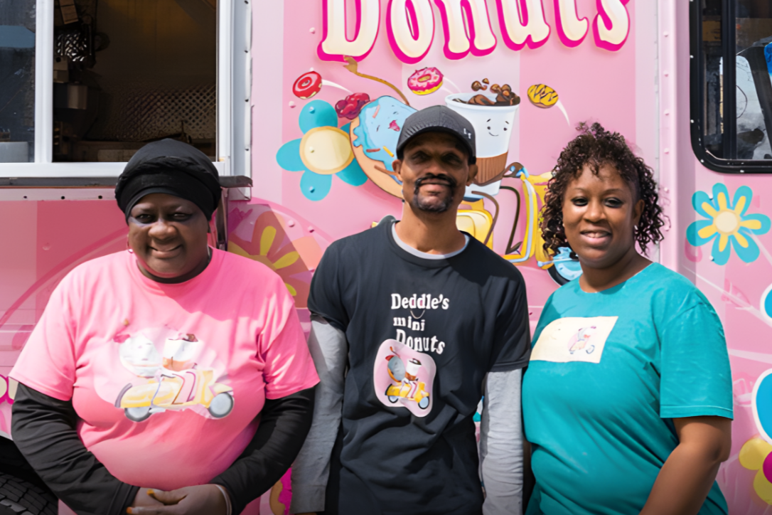 Deddle’s Mini Donuts