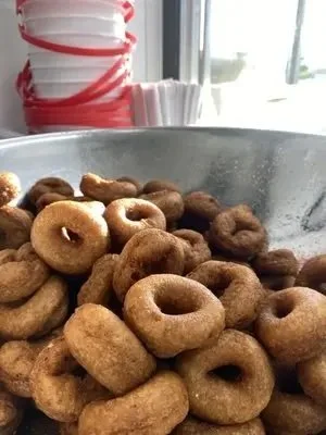 doxysdonutsfood3.jpeg