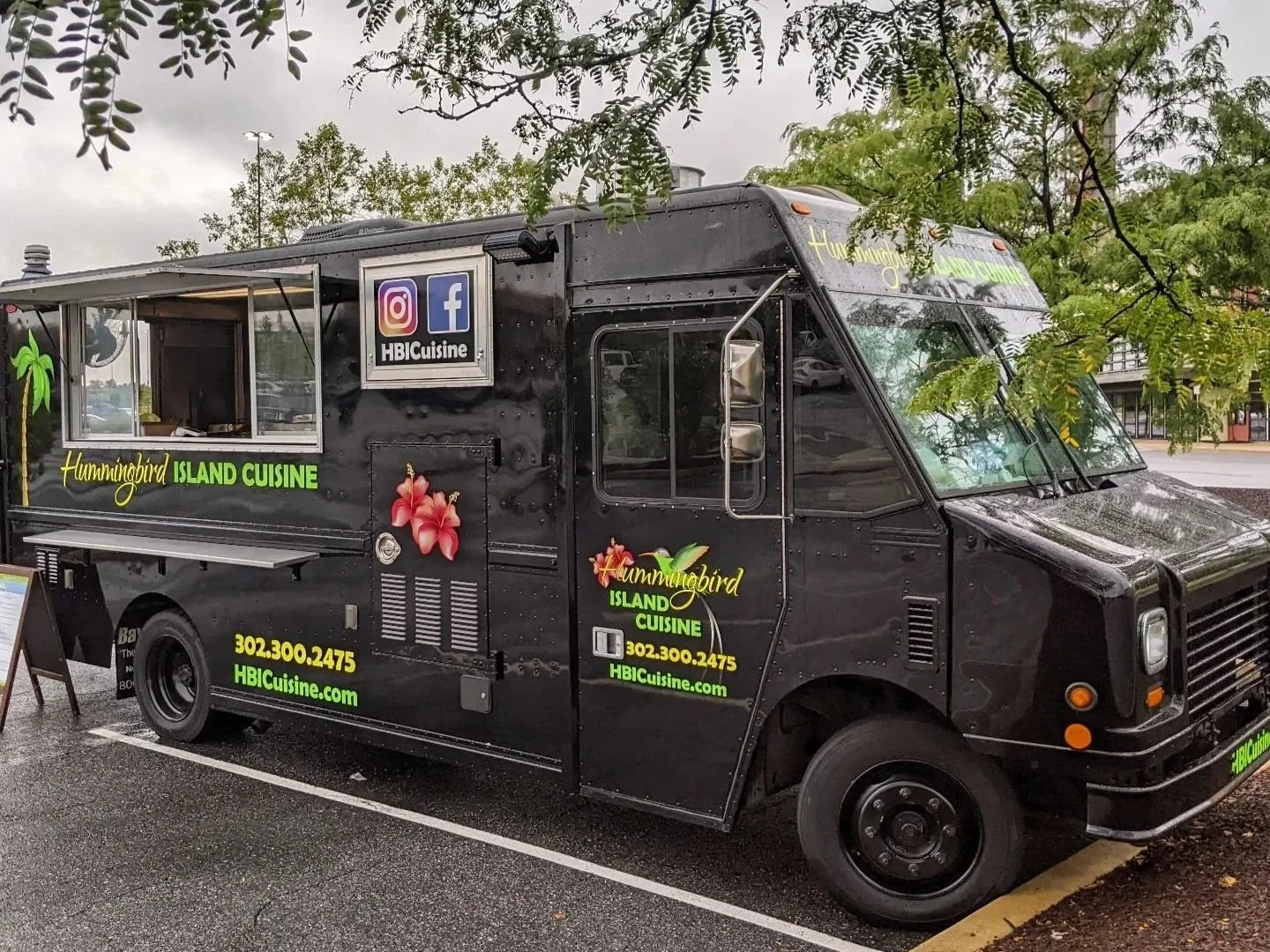 Hummingbird Island Cuisine