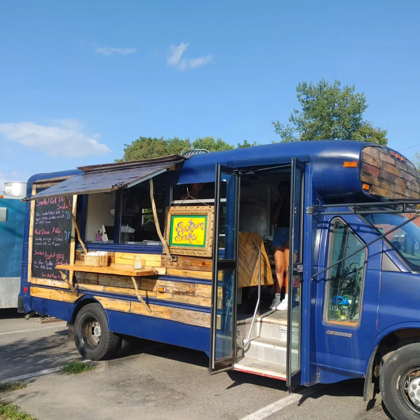 Southern Smoke Truck