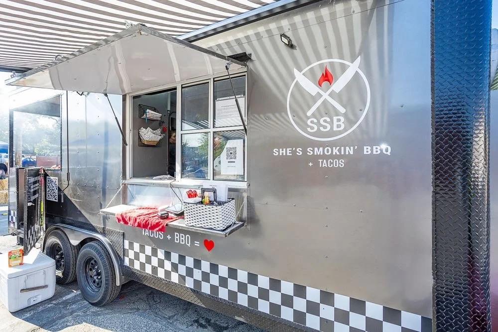 She's Smokin' BBQ Truck