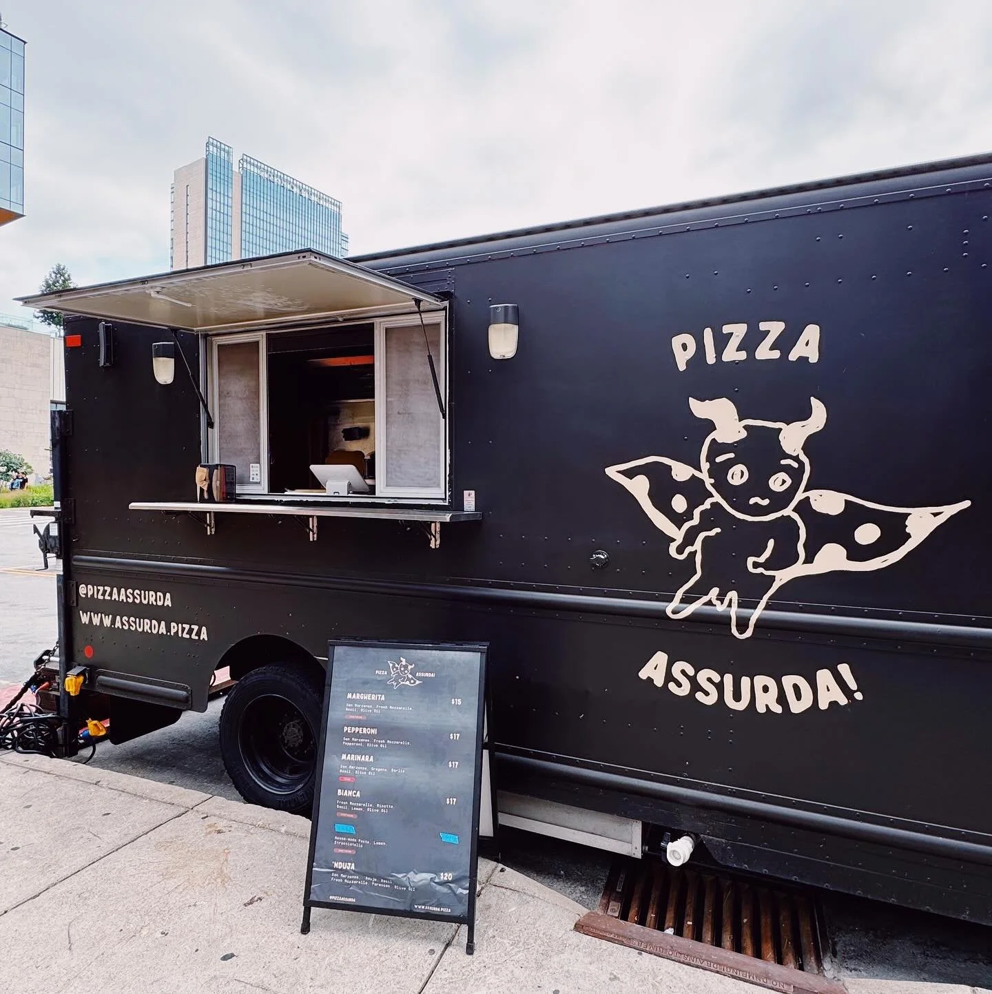 Pizza Assurda