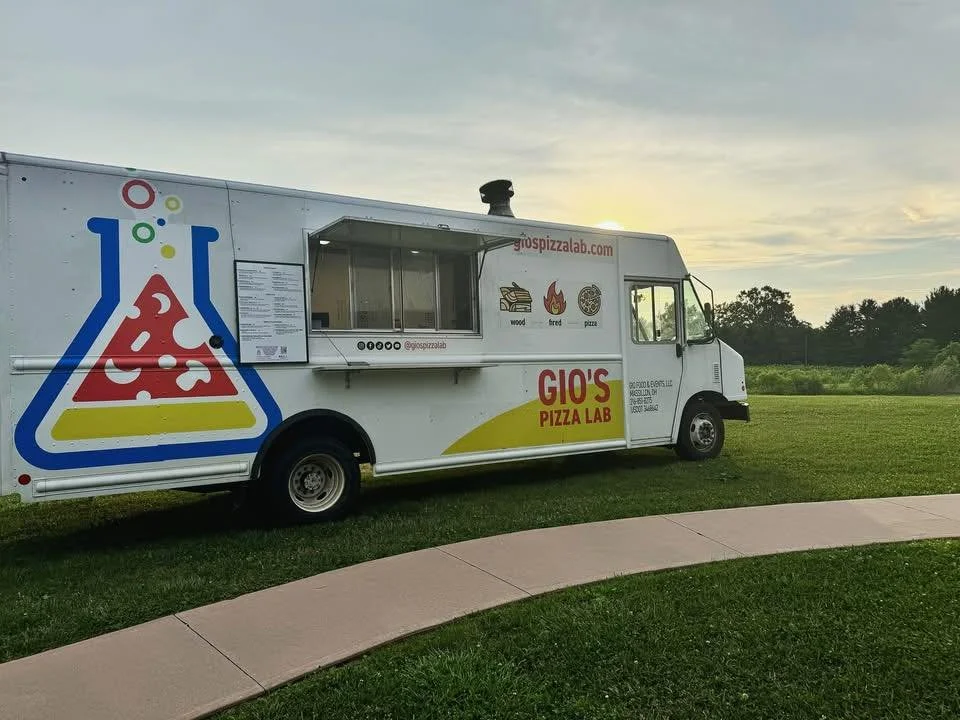 Gio's Pizza Lab Truck