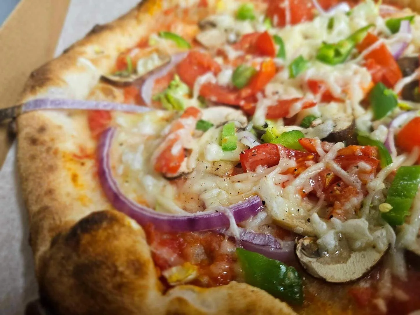 Gio's Pizza Lab Photo 1.jpg