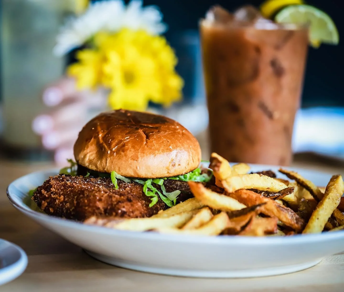 Binge BBQ Fried Chicken Sandwich 1.jpg