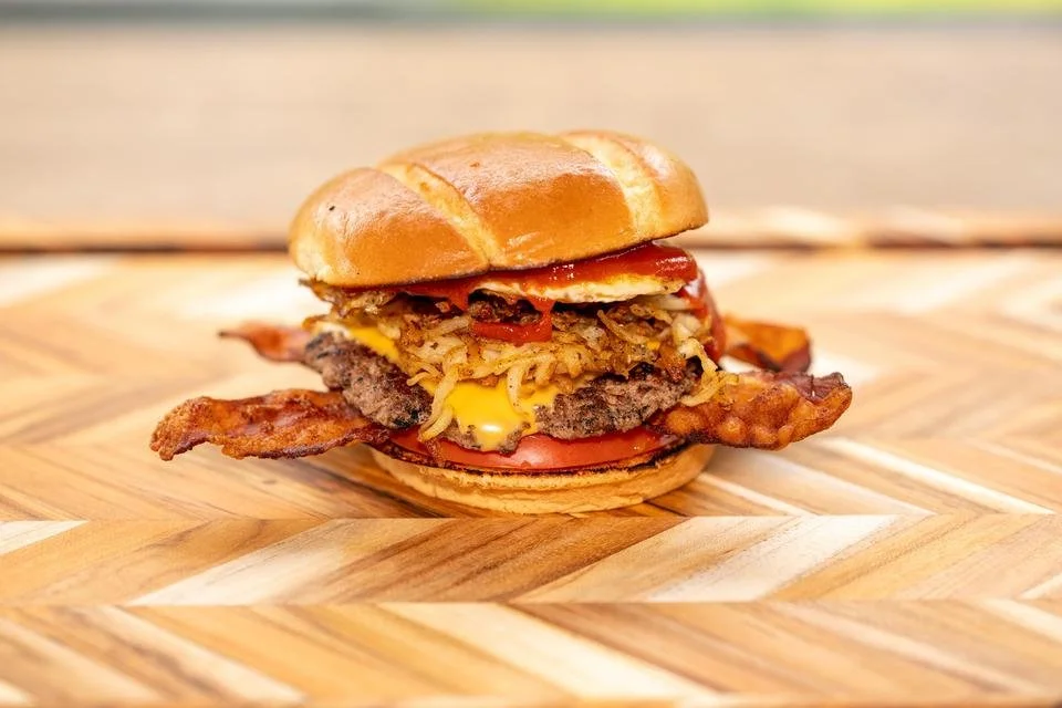 Nomad Burger Truck Photo 3.jpg
