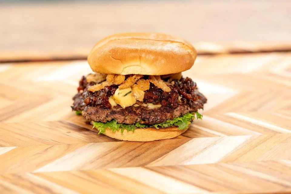 Nomad Burger Truck Photo 1.jpg