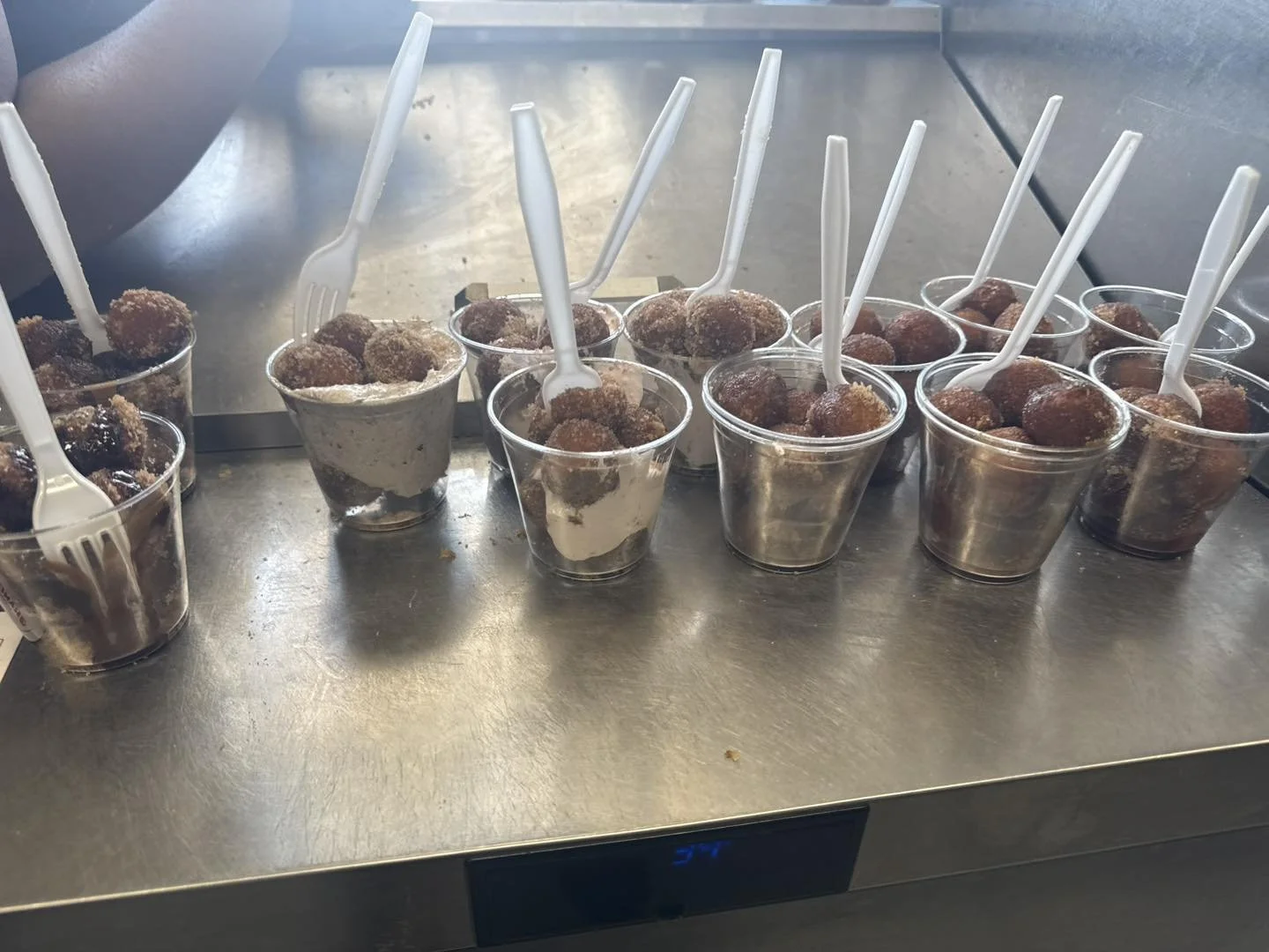 Bradey's Catering Donut Holes 1.jpg