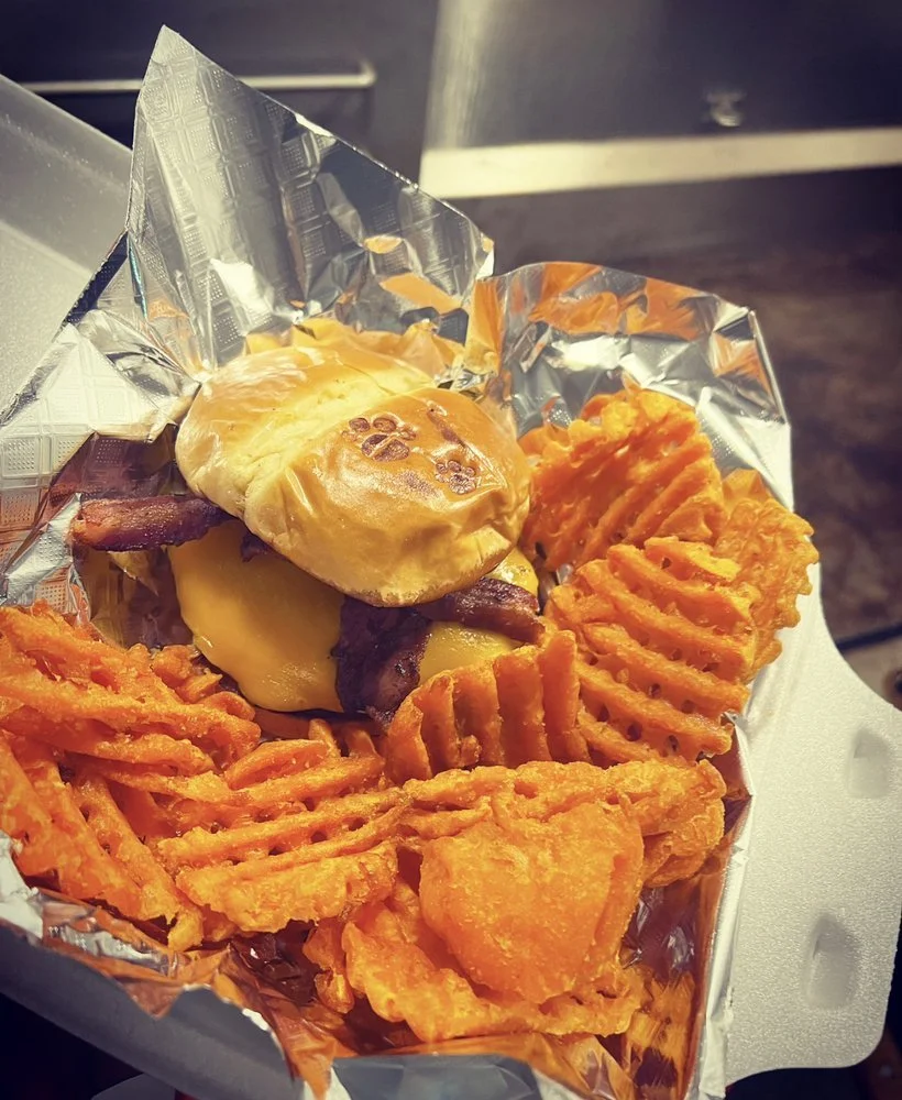 Bruno's Burger's Burger 2.jpg
