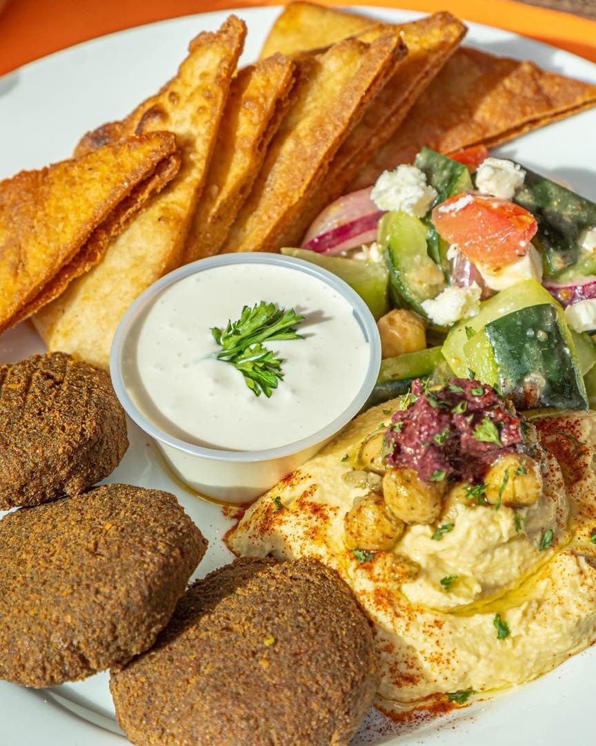 Chickpeasy on Wheels Hummus 1.jpg