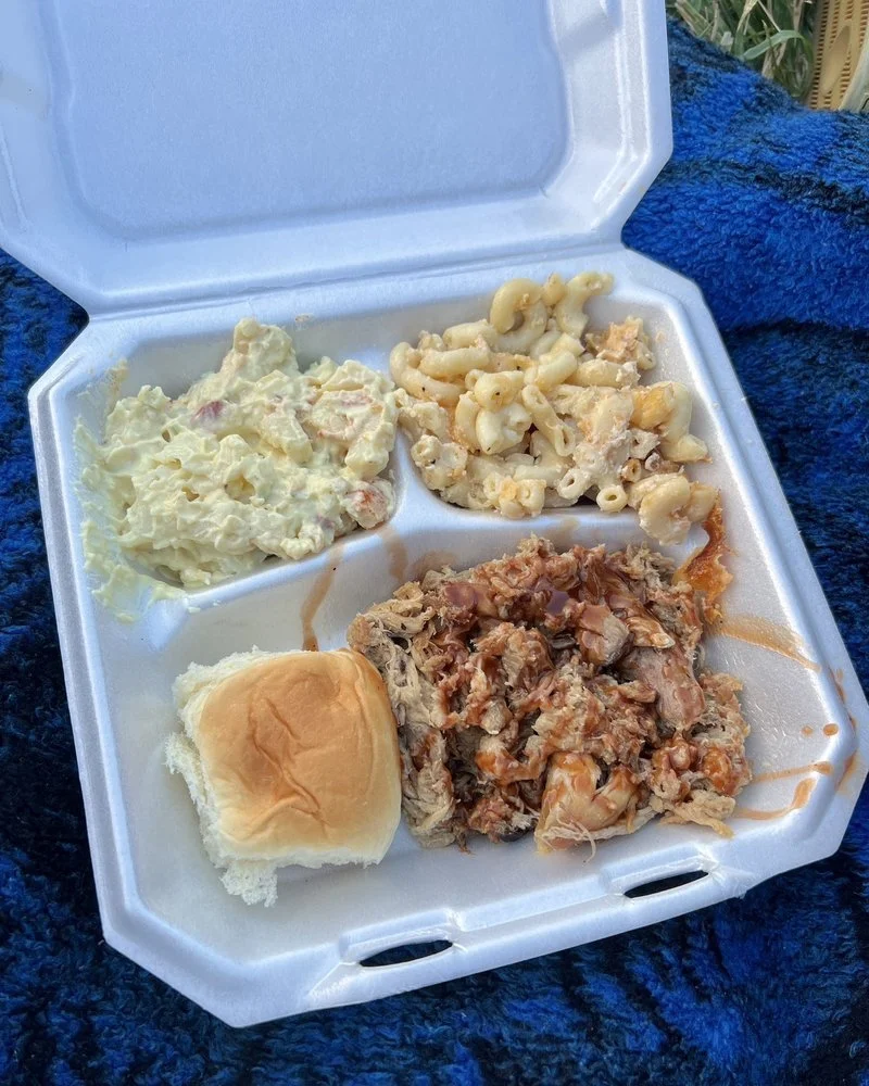 OooWee BBQ pulled pork combo 1.jpg
